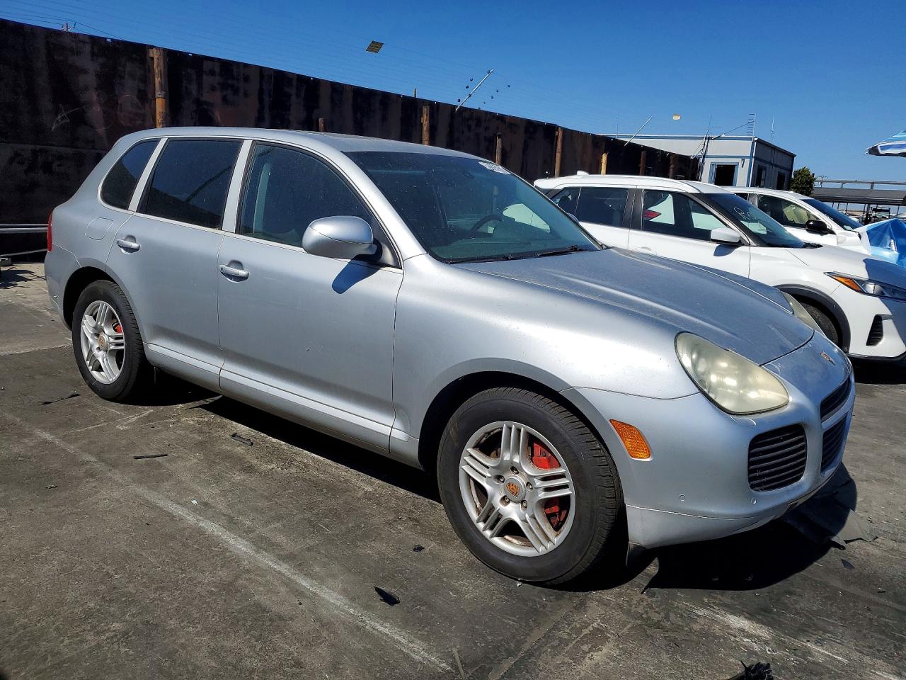 2004 Porsche Cayenne Turbo Silver vin: WP1AC29P24LA90133