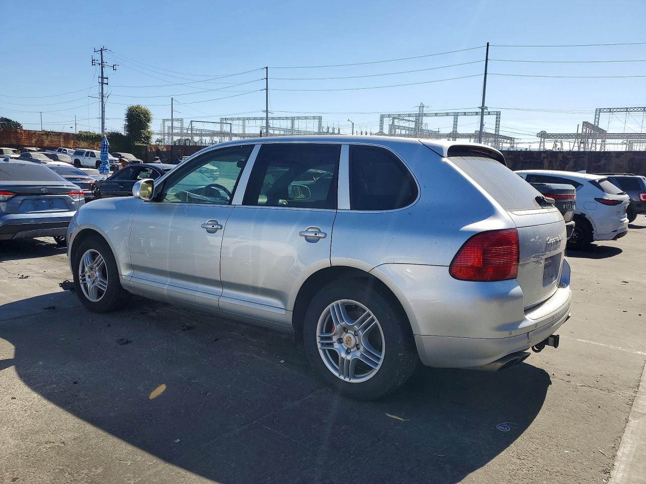 2004 Porsche Cayenne Turbo Silver vin: WP1AC29P24LA90133
