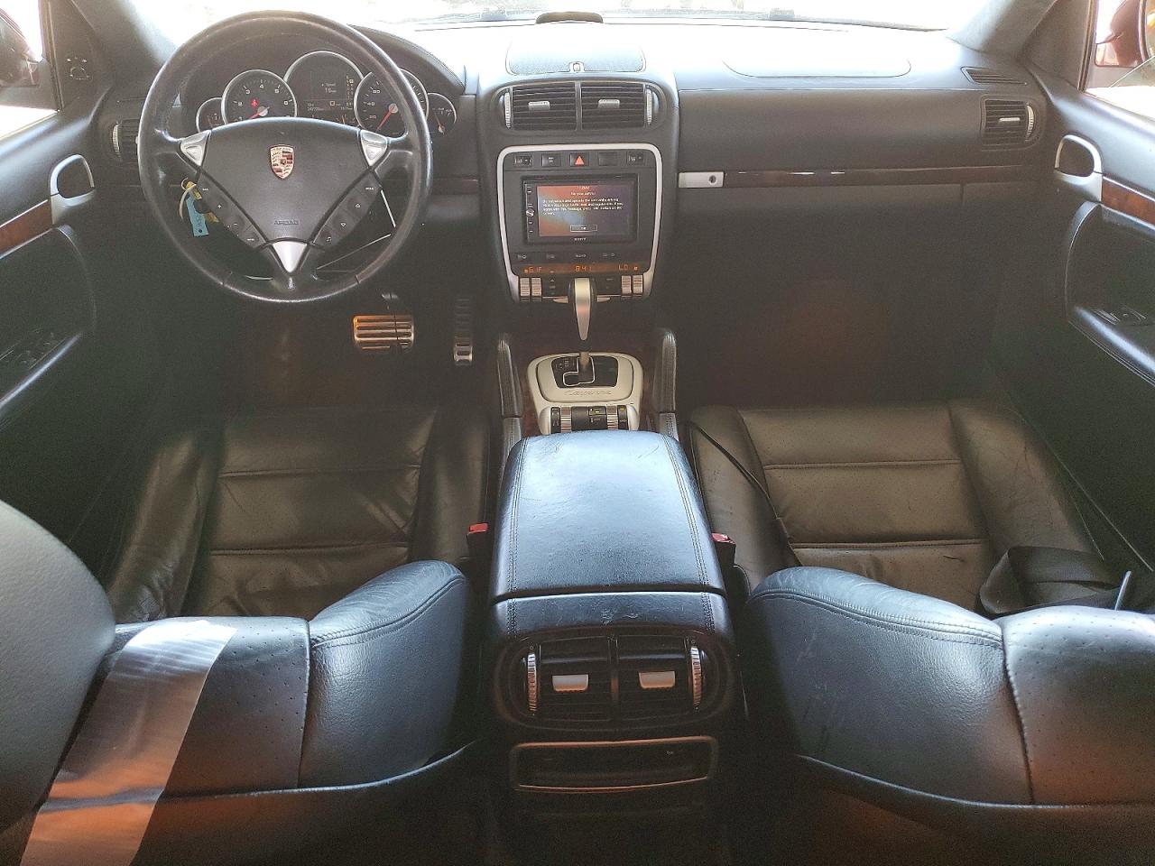 2005 Porsche Cayenne Turbo Burgundy vin: WP1AC29P95LA91085