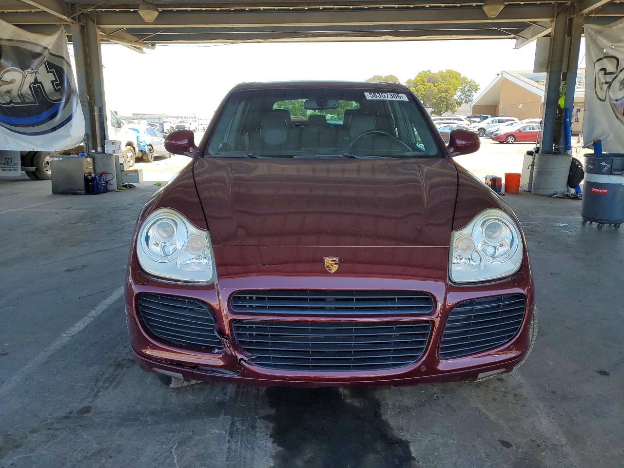 2005 Porsche Cayenne Turbo Burgundy vin: WP1AC29P95LA91085
