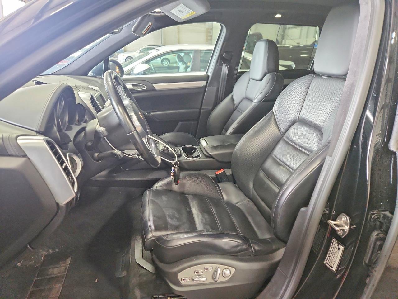 2014 Porsche Cayenne Turbo Black vin: WP1AC2A20ELA80007