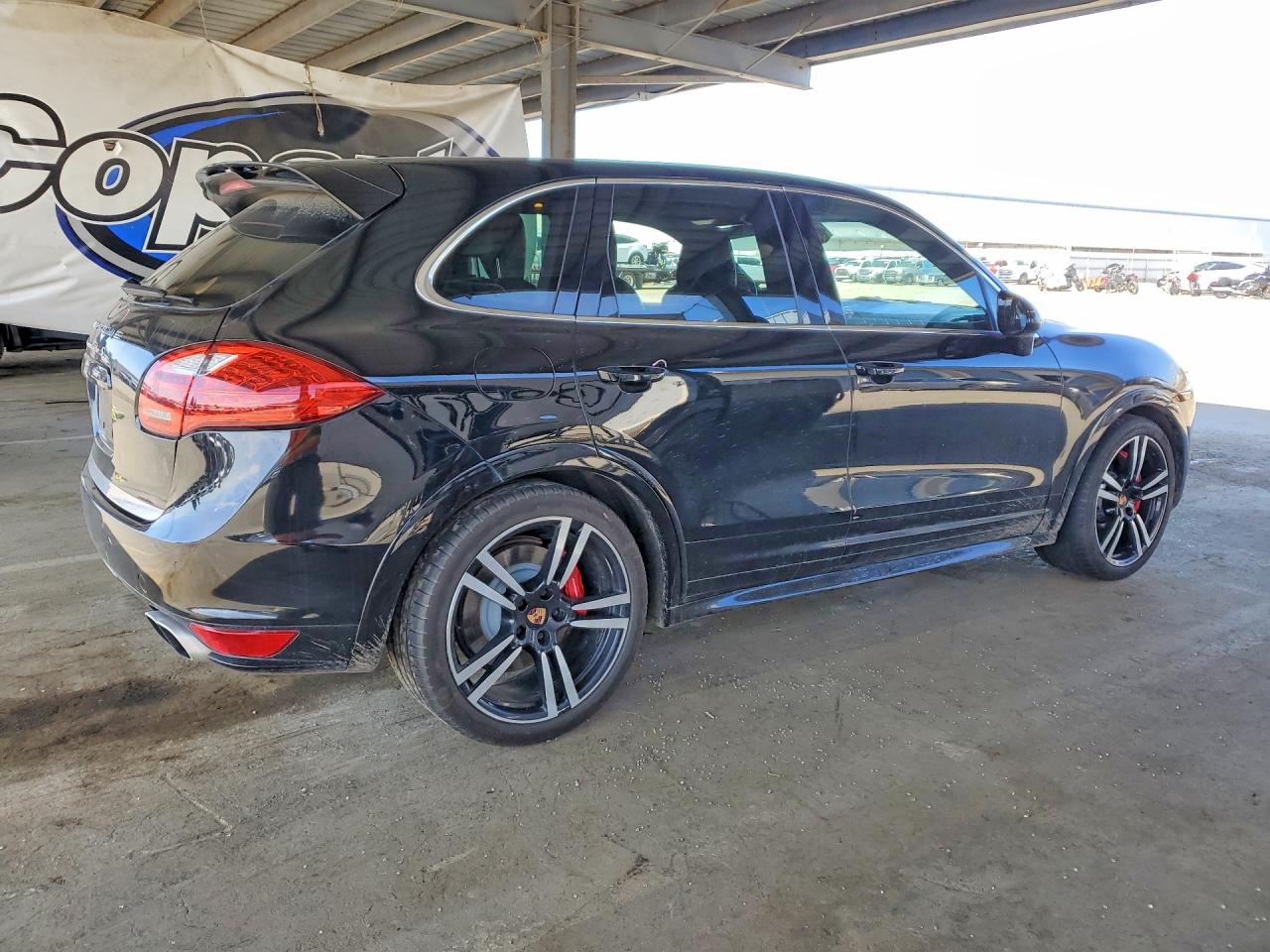 2014 Porsche Cayenne Turbo Черный vin: WP1AC2A20ELA87670