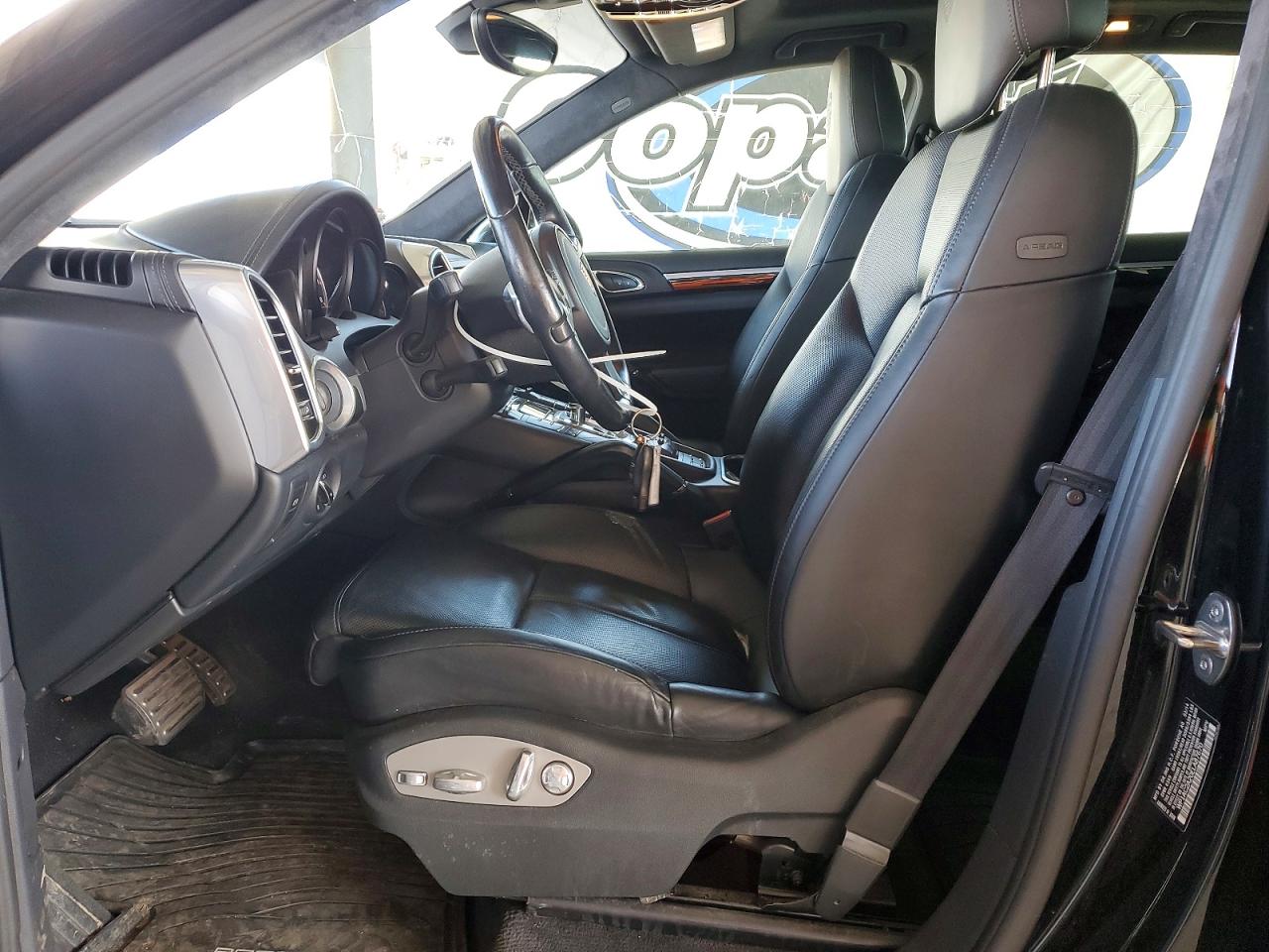 2014 Porsche Cayenne Turbo Черный vin: WP1AC2A20ELA87670