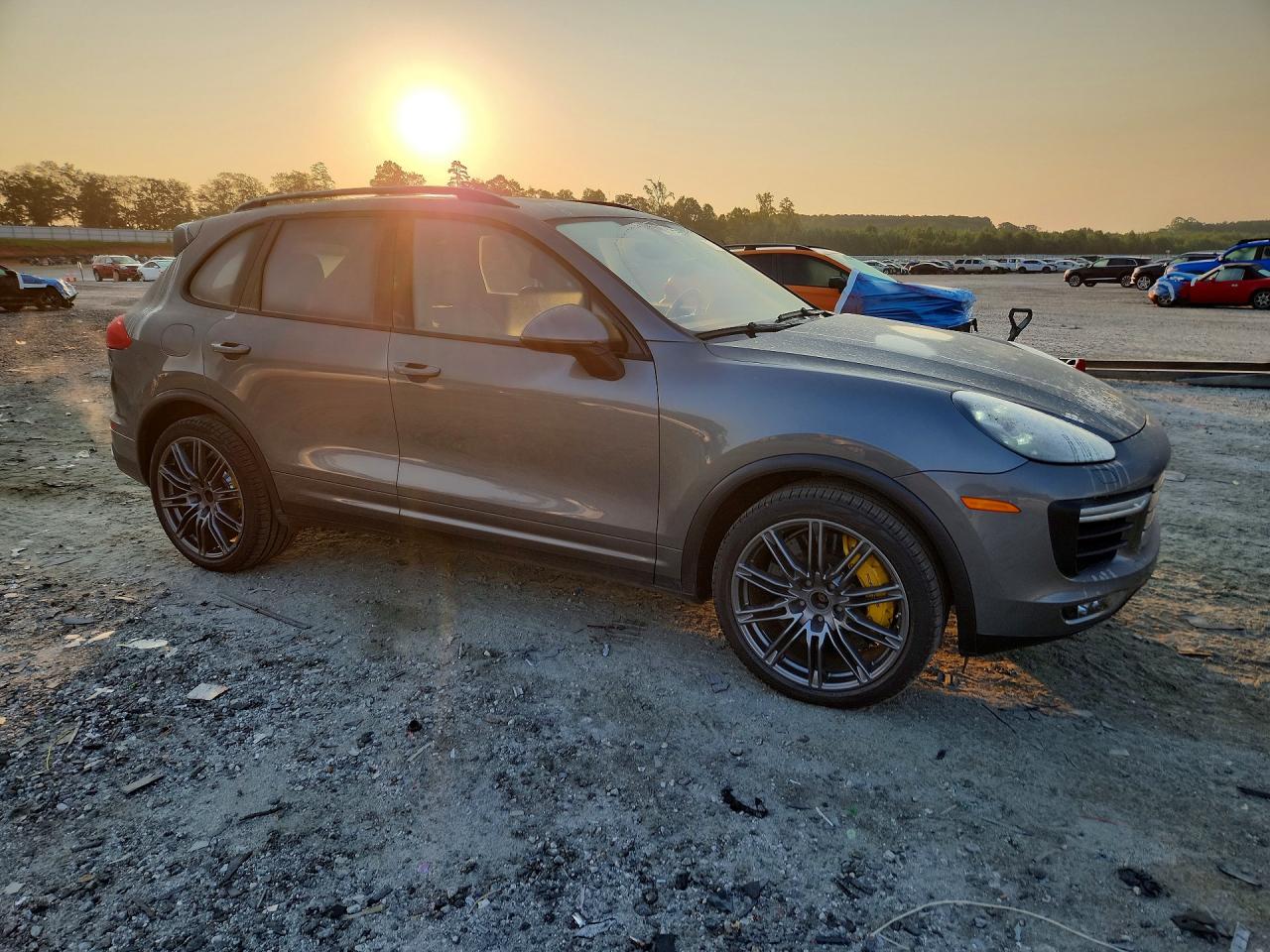 2015 Porsche Cayenne Turbo Brown vin: WP1AC2A20FLA82308