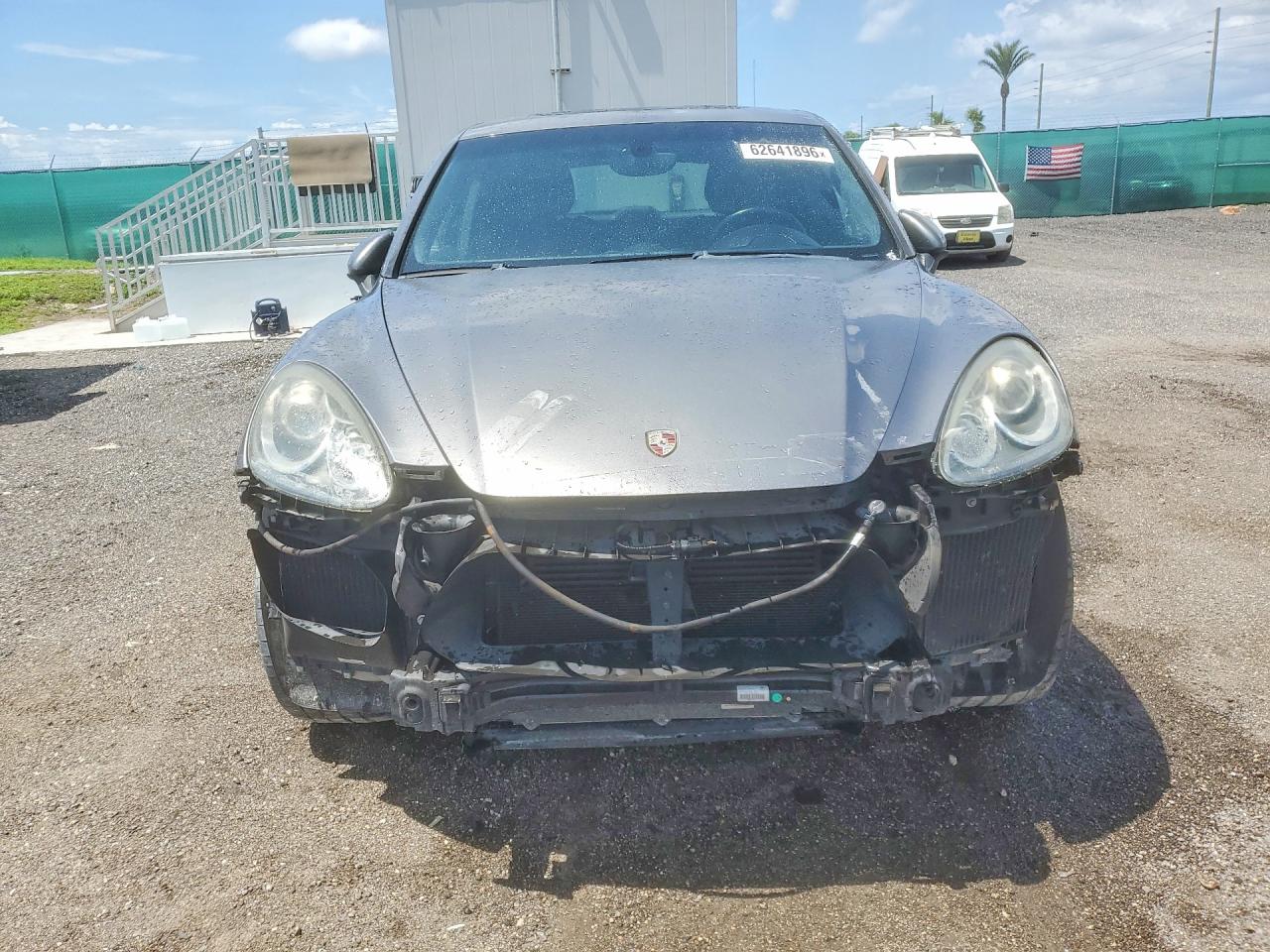 2011 Porsche Cayenne Turbo Gray vin: WP1AC2A21BLA82036