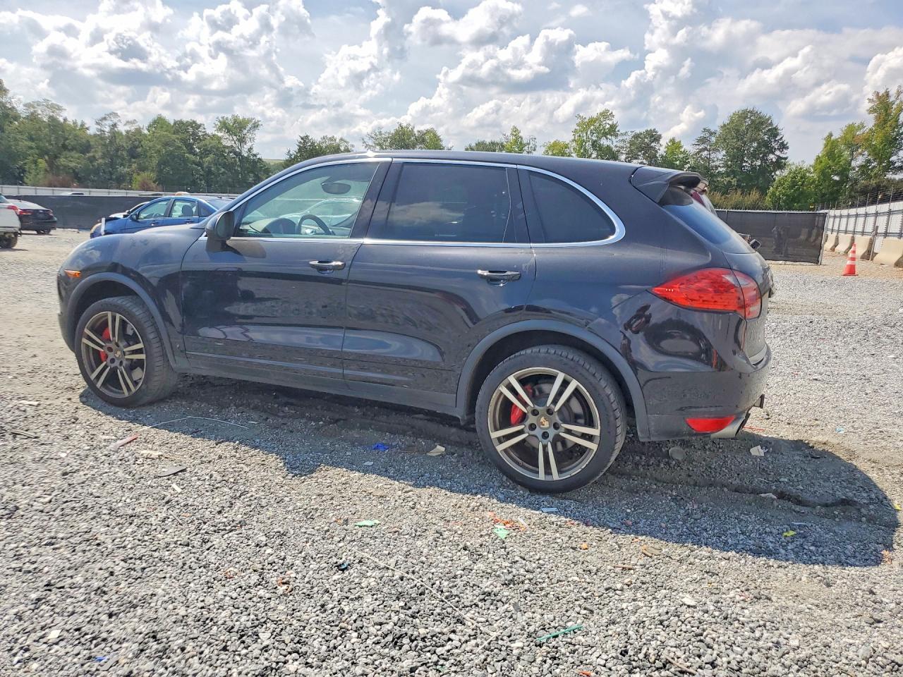 2011 Porsche Cayenne Turbo Black vin: WP1AC2A21BLA88273