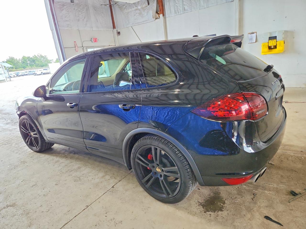 2013 Porsche Cayenne Turbo Black vin: WP1AC2A22DLA92514