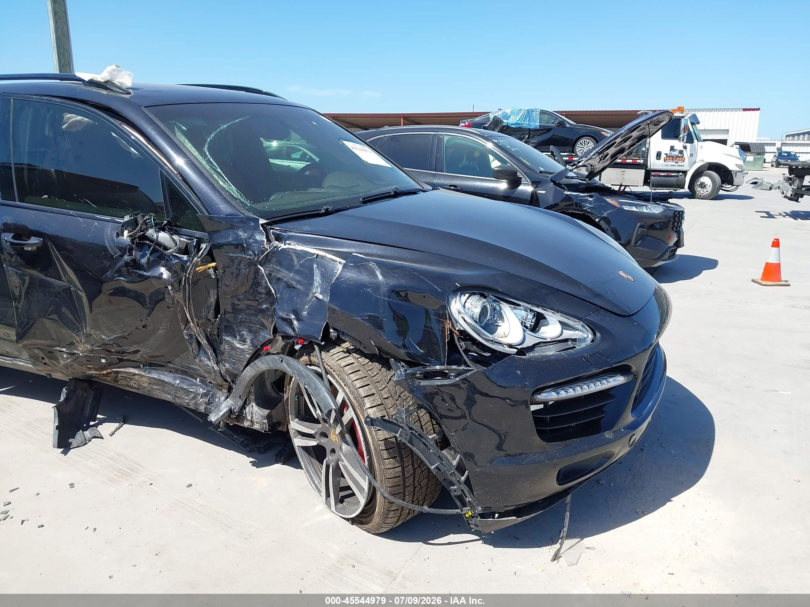 2014 Porsche Cayenne Turbo Black vin: WP1AC2A22ELA81174