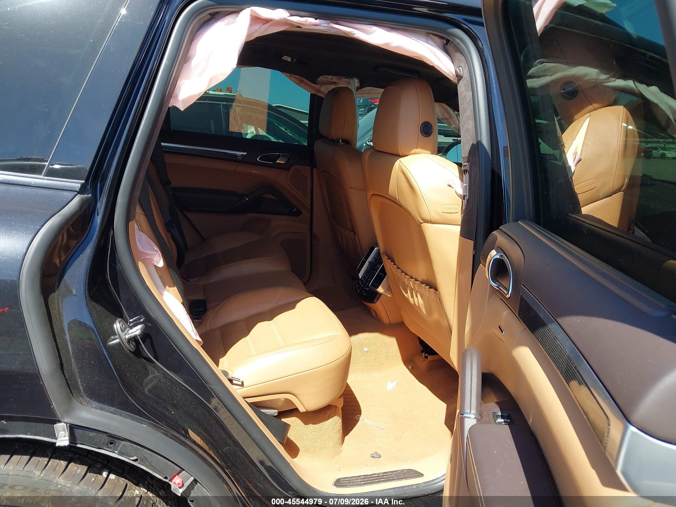2014 Porsche Cayenne Turbo Black vin: WP1AC2A22ELA81174