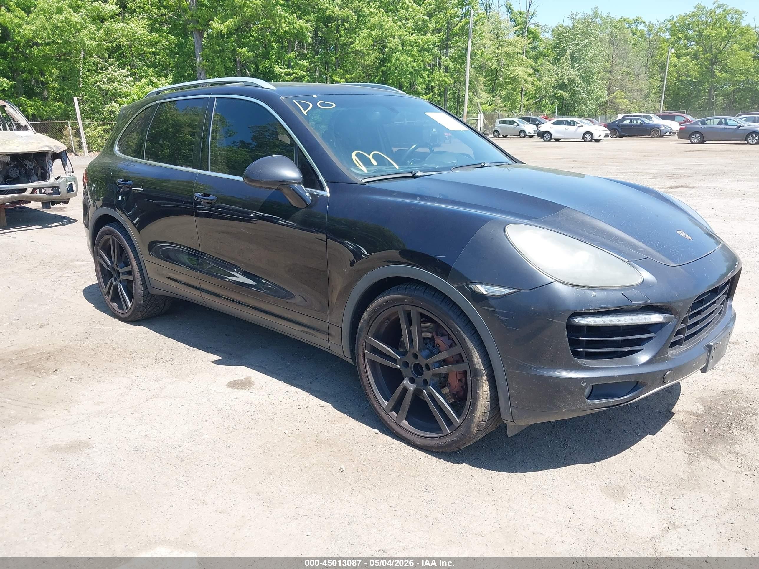 2011 Porsche Cayenne   Black vin: WP1AC2A23BLA85682