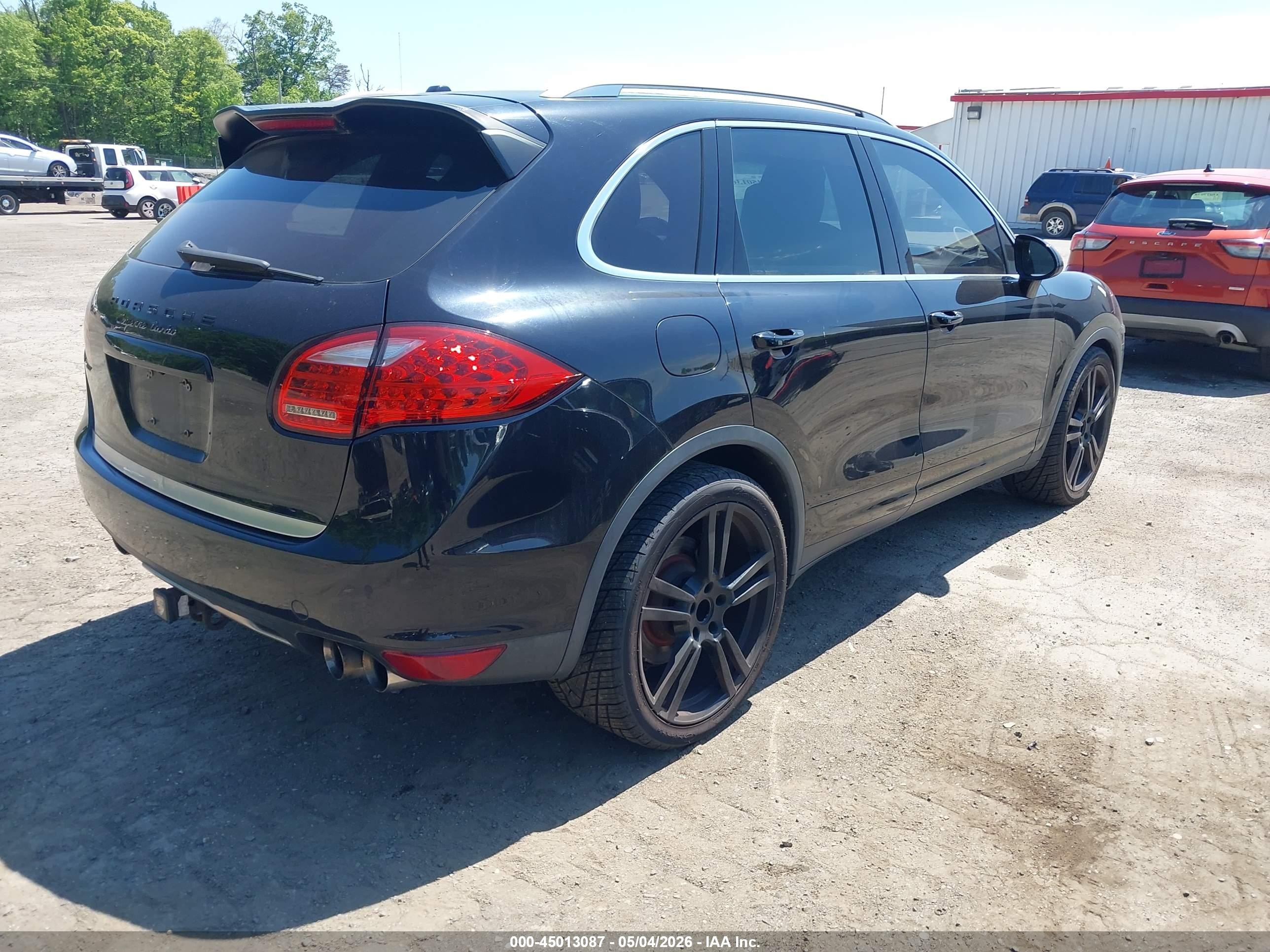 2011 Porsche Cayenne   Black vin: WP1AC2A23BLA85682