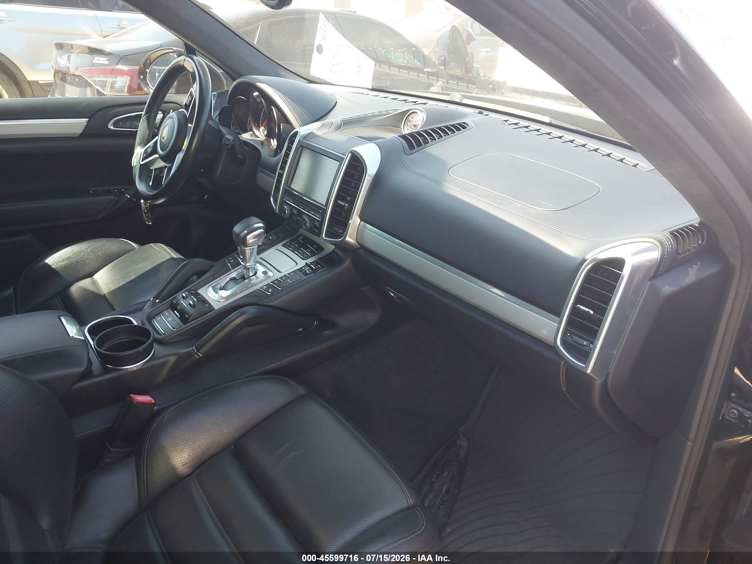 2015 Porsche Cayenne Turbo Черный vin: WP1AC2A24FLA80853