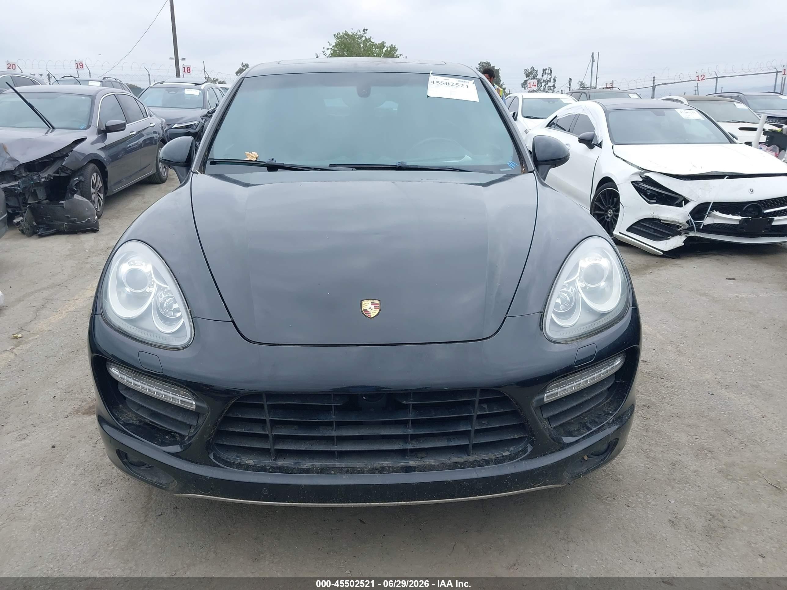2012 Porsche Cayenne Turbo Black vin: WP1AC2A25CLA84471