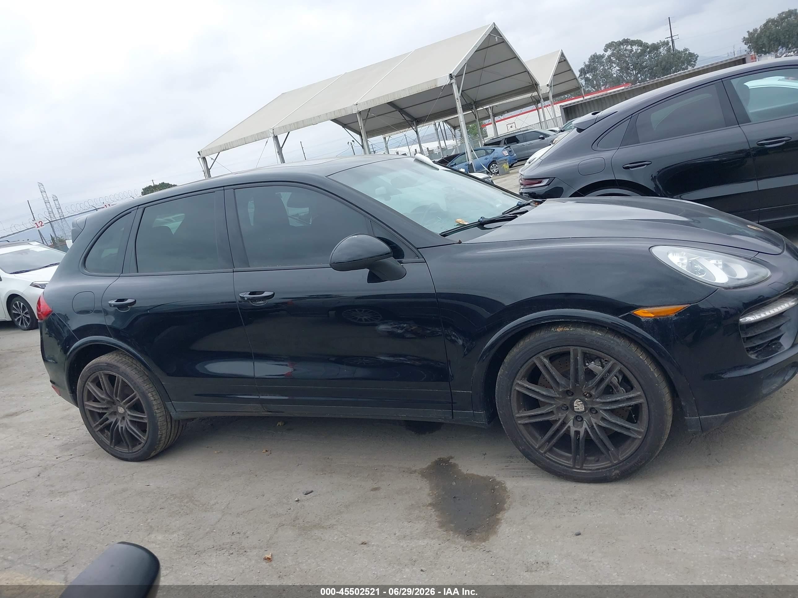 2012 Porsche Cayenne Turbo Black vin: WP1AC2A25CLA84471