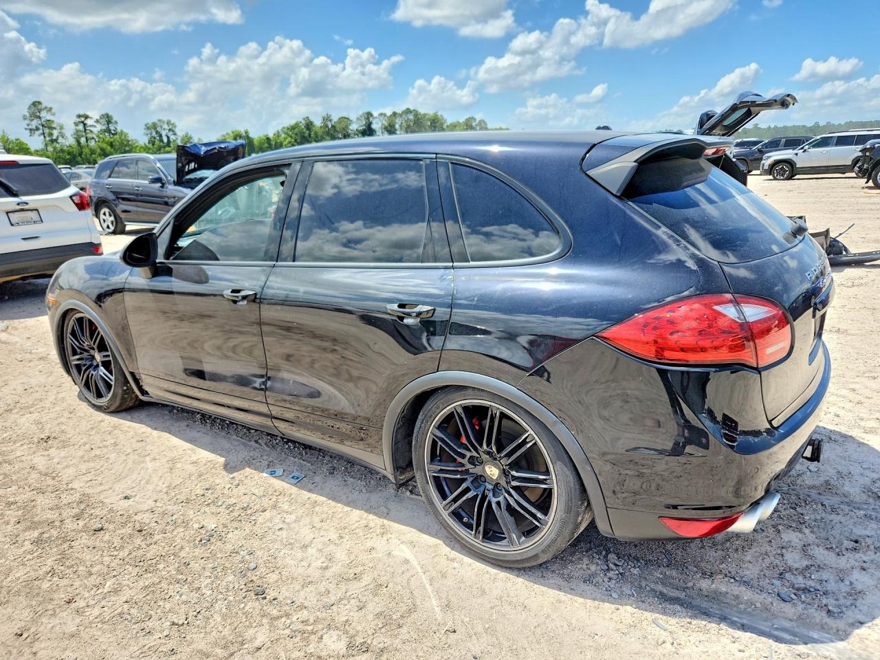 2011 Porsche Cayenne Turbo Black vin: WP1AC2A26BLA85286