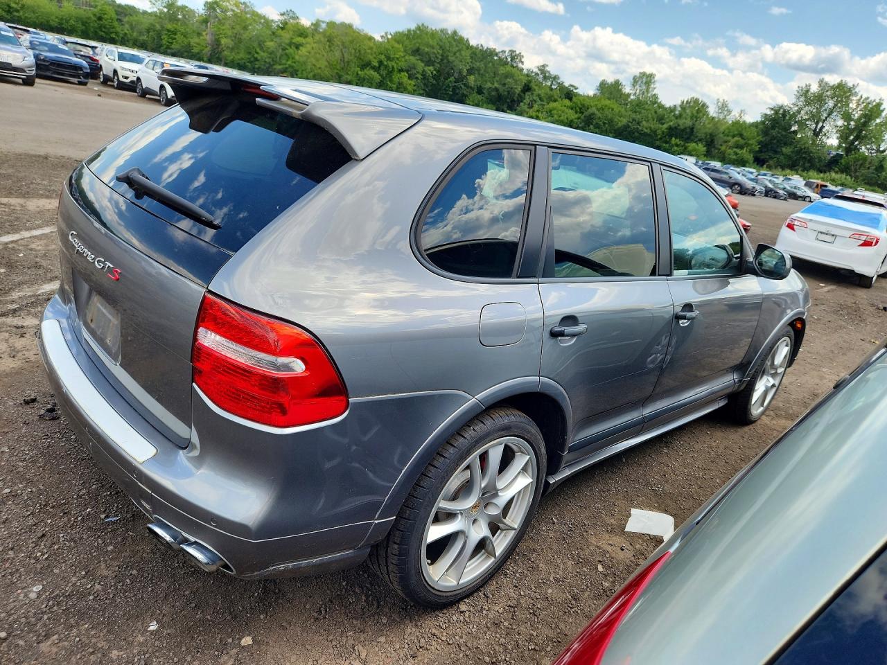 2009 Porsche Cayenne Gts Gray vin: WP1AD29P09LA62559