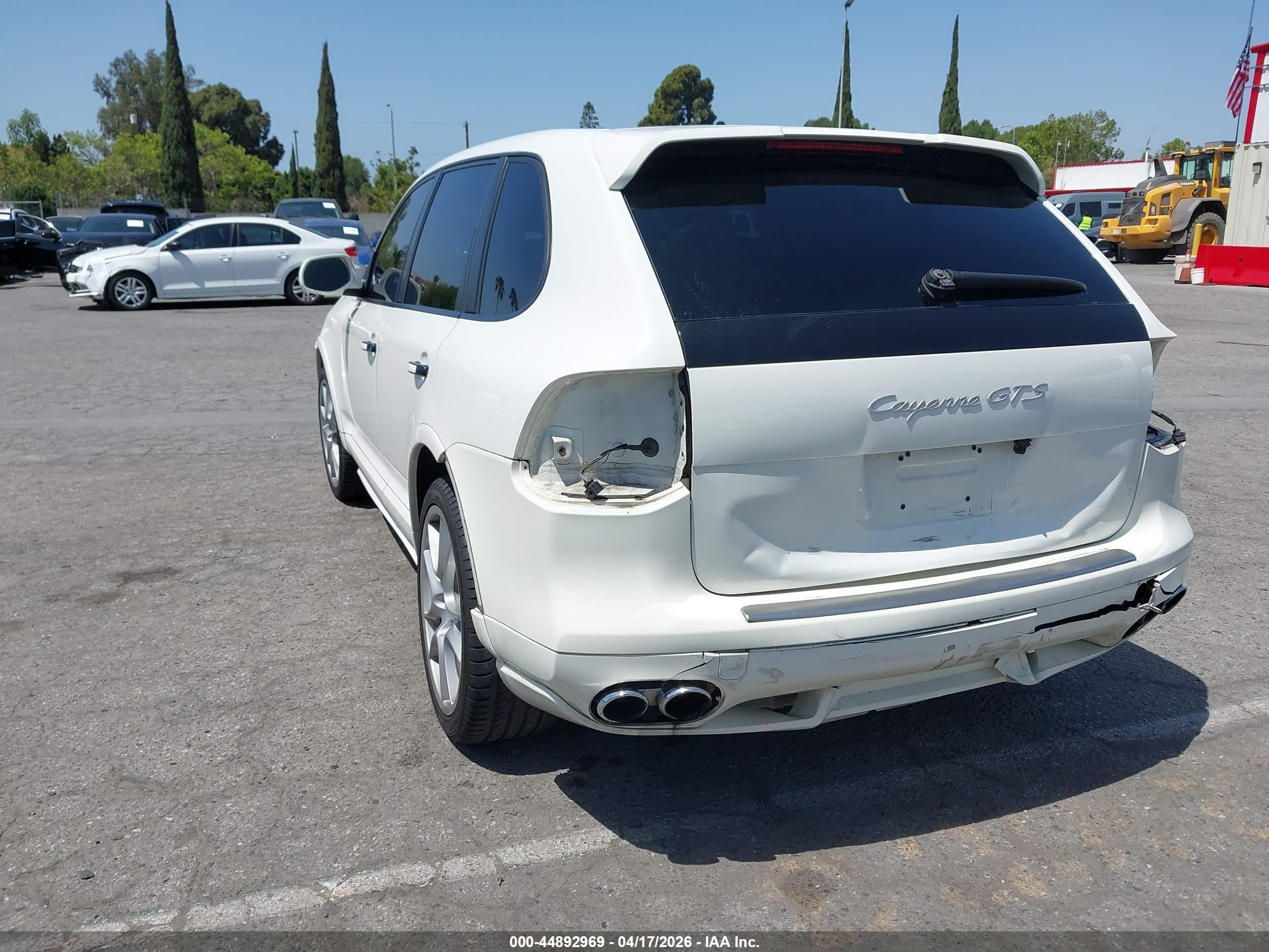 2008 Porsche Cayenne Gts White vin: WP1AD29P28LA73867