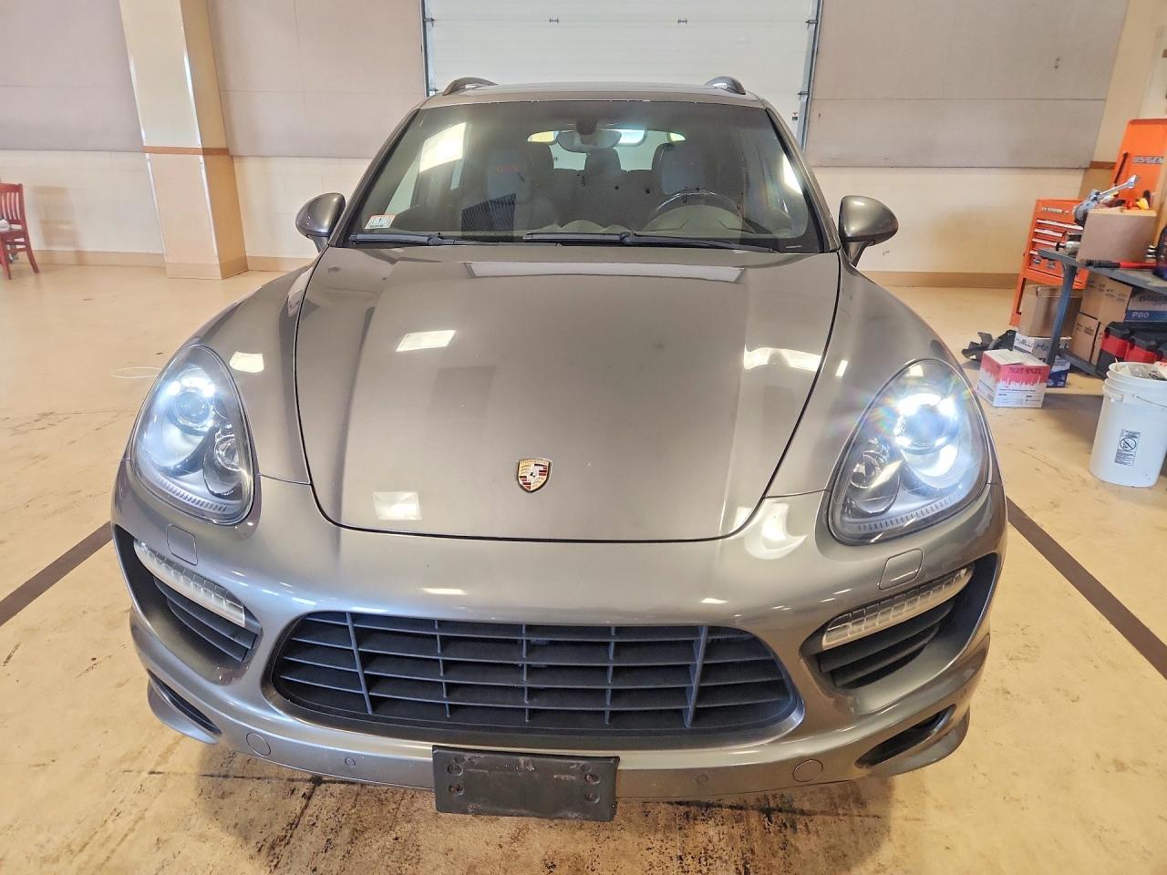 2013 Porsche Cayenne Gts Gray vin: WP1AD2A20DLA77572