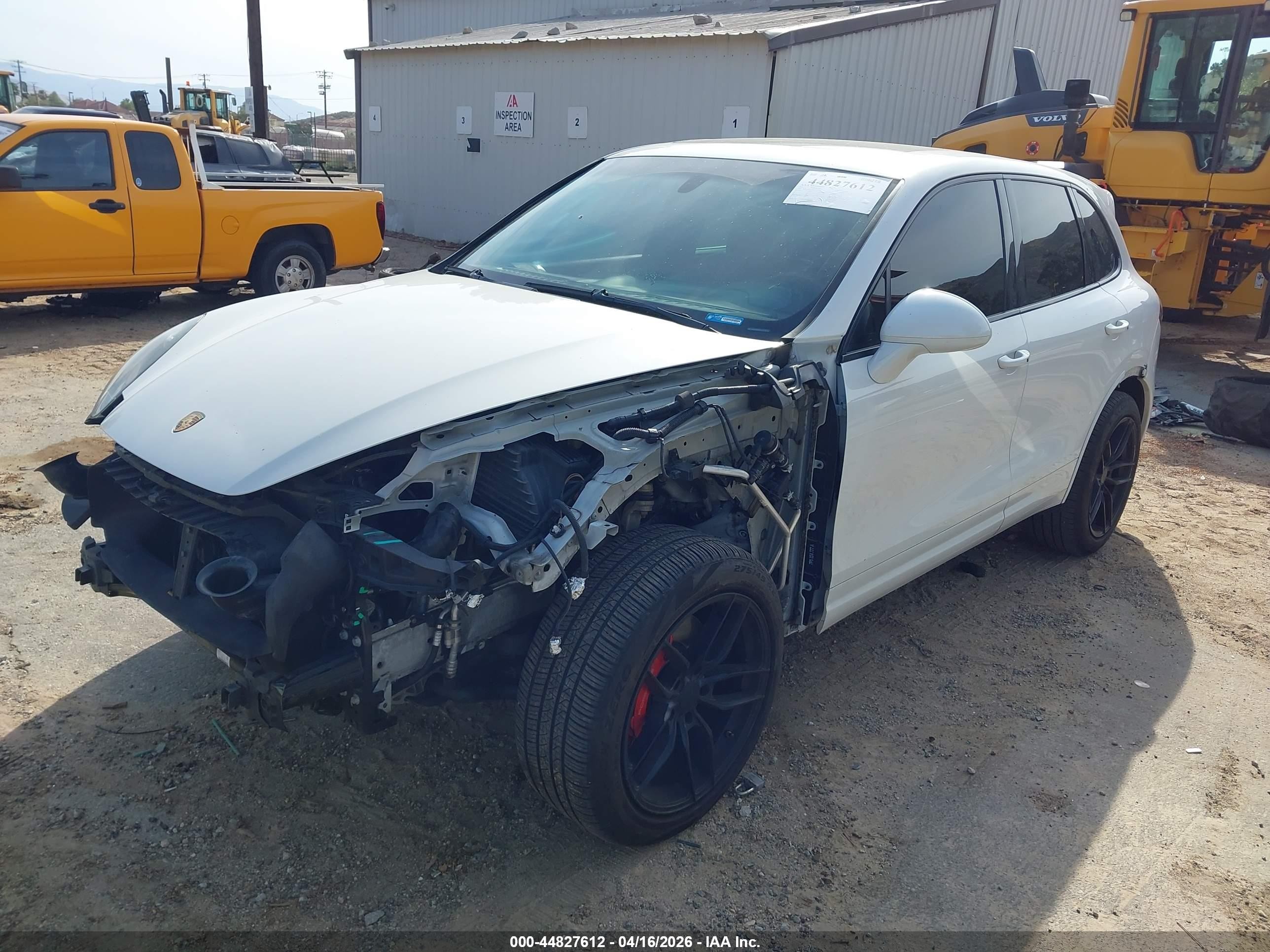 2013 Porsche Cayenne Gts White vin: WP1AD2A24DLA77672