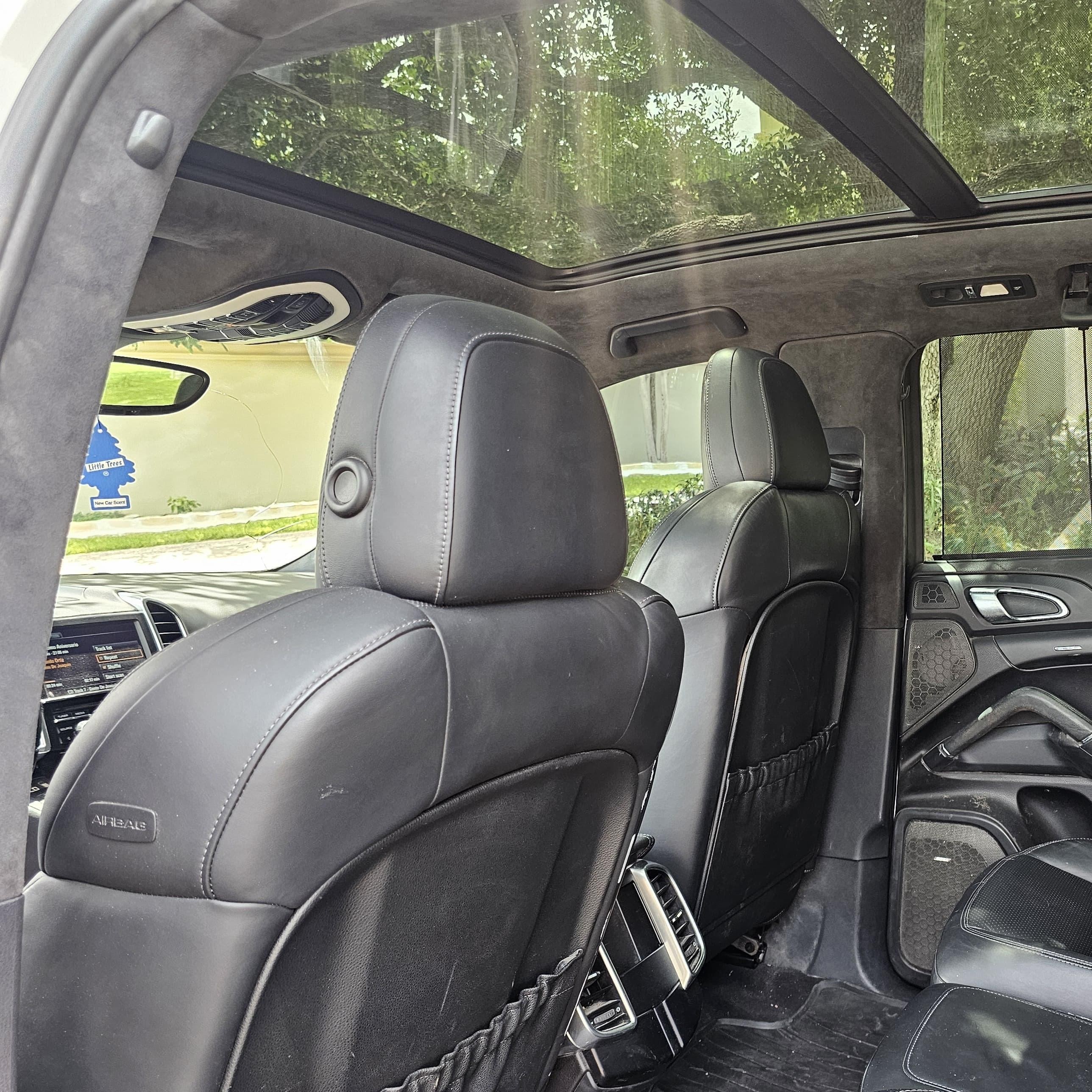 2013 Porsche Cayenne Gts White vin: WP1AD2A26DLA73039