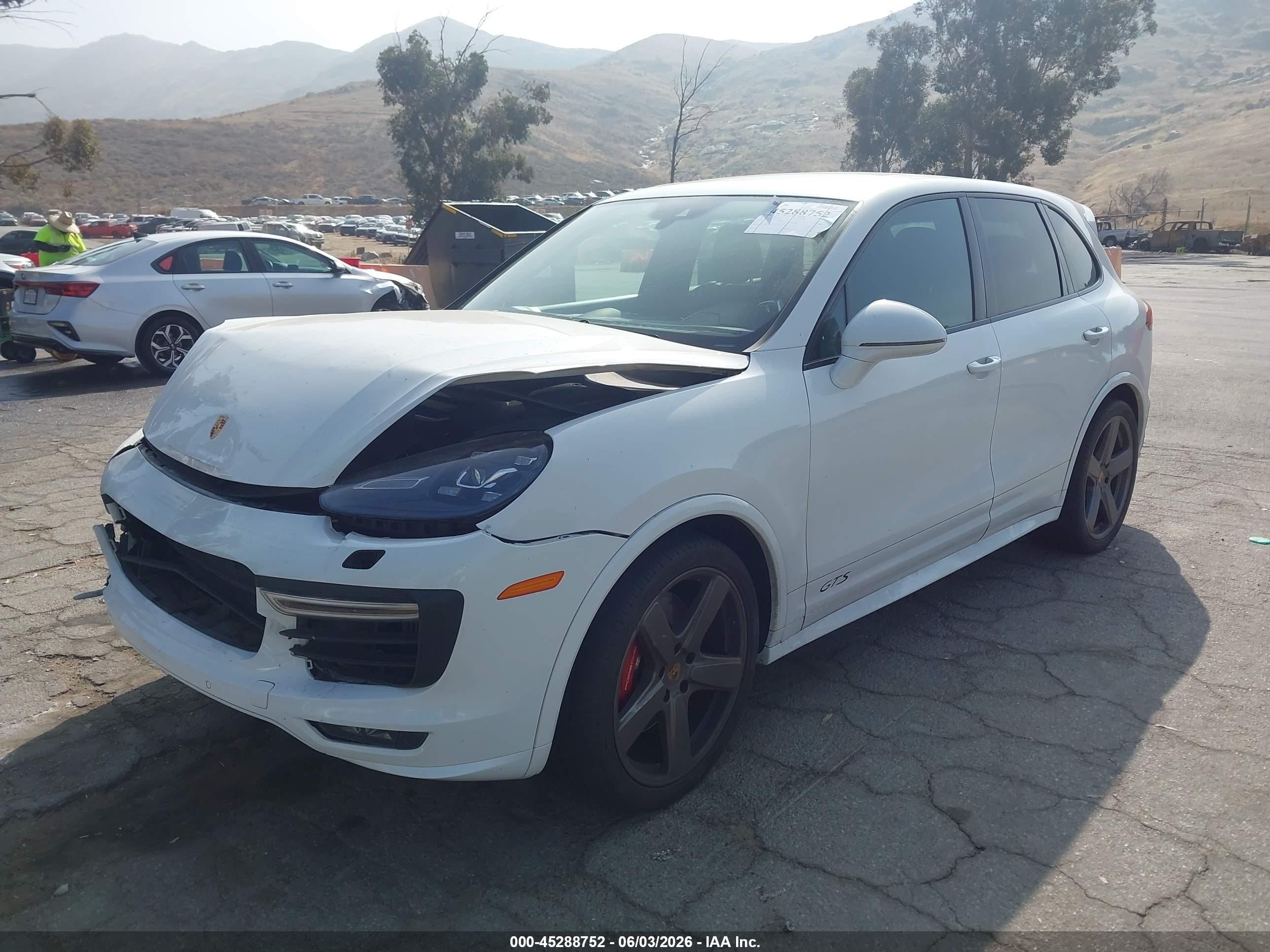 2016 Porsche Cayenne Gts White vin: WP1AD2A26GLA78942