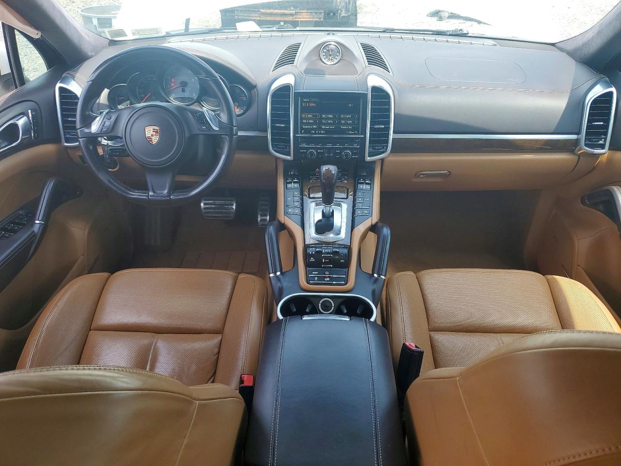 2014 Porsche Cayenne Gts White vin: WP1AD2A27ELA77070