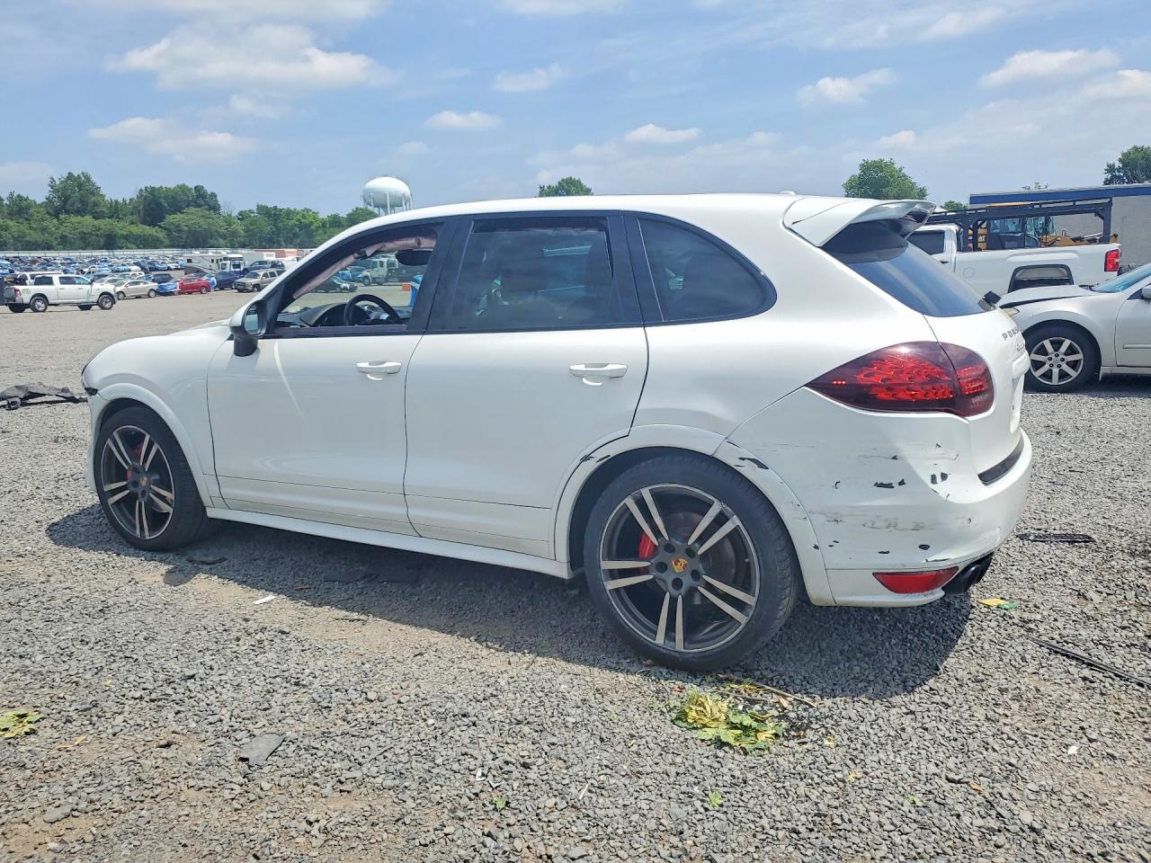 2014 Porsche Cayenne Gts White vin: WP1AD2A27ELA77070