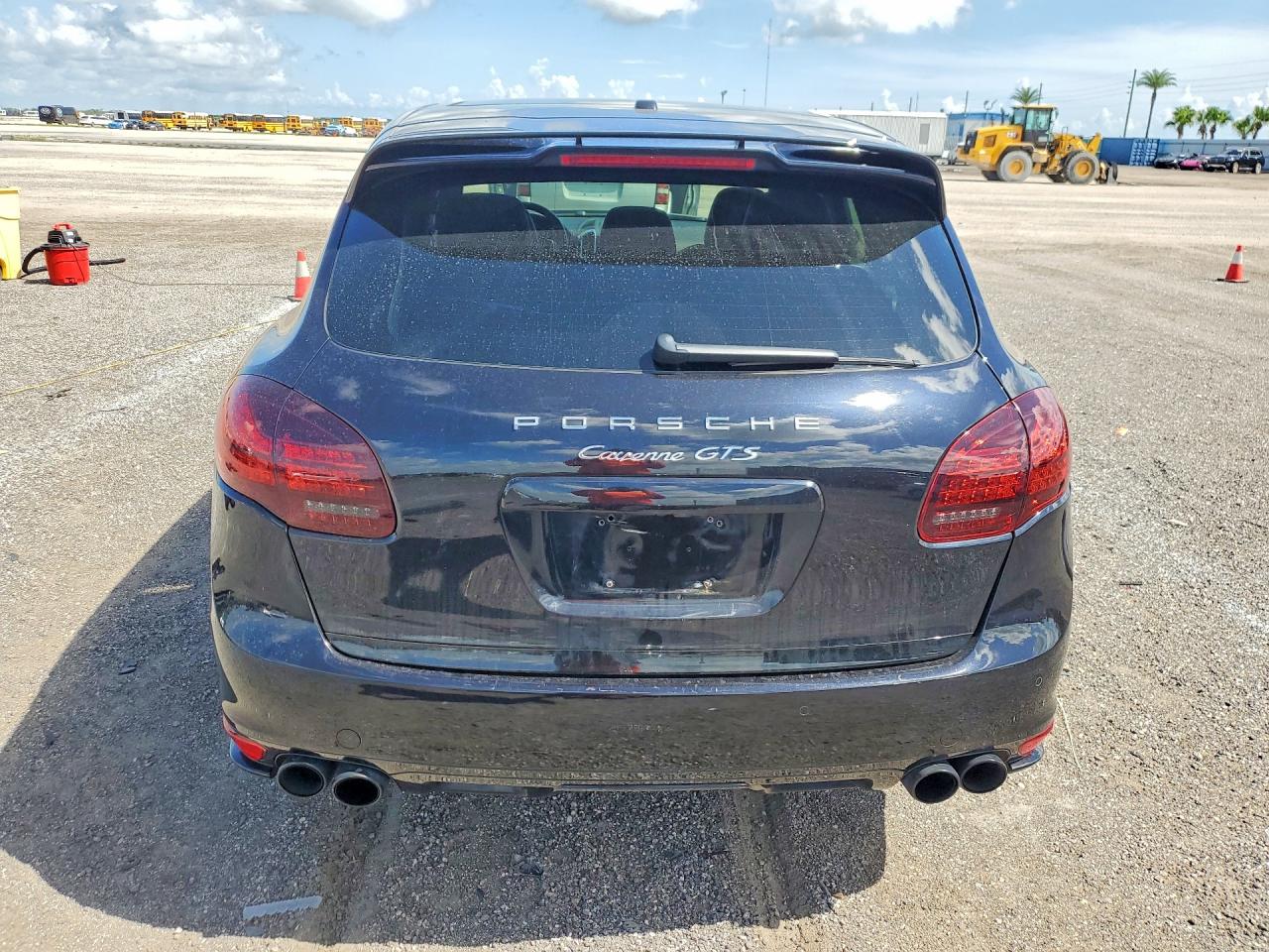 2013 Porsche Cayenne Gts Black vin: WP1AD2A29DLA79269