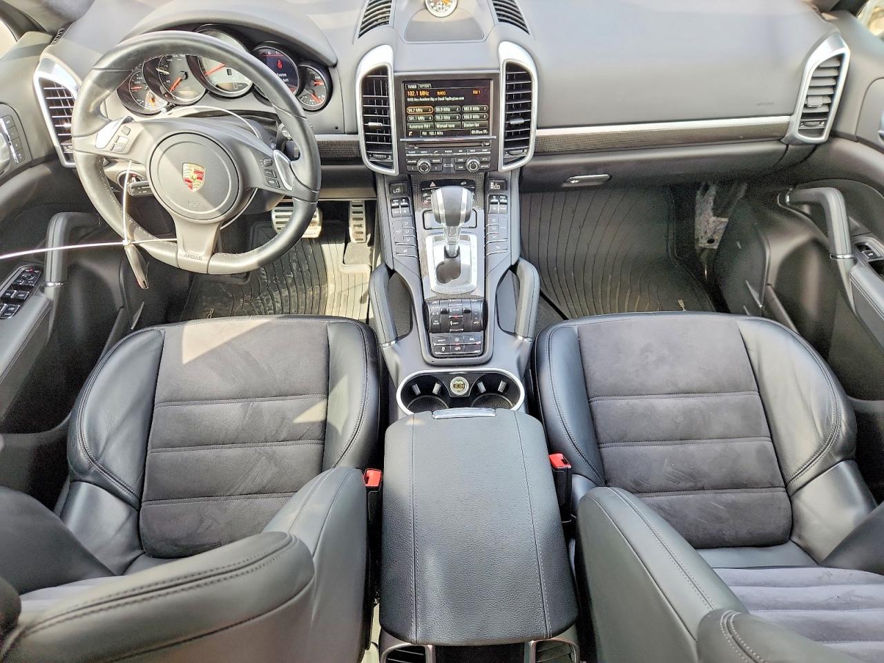 2014 Porsche Cayenne Gts Black vin: WP1AD2A29ELA70394