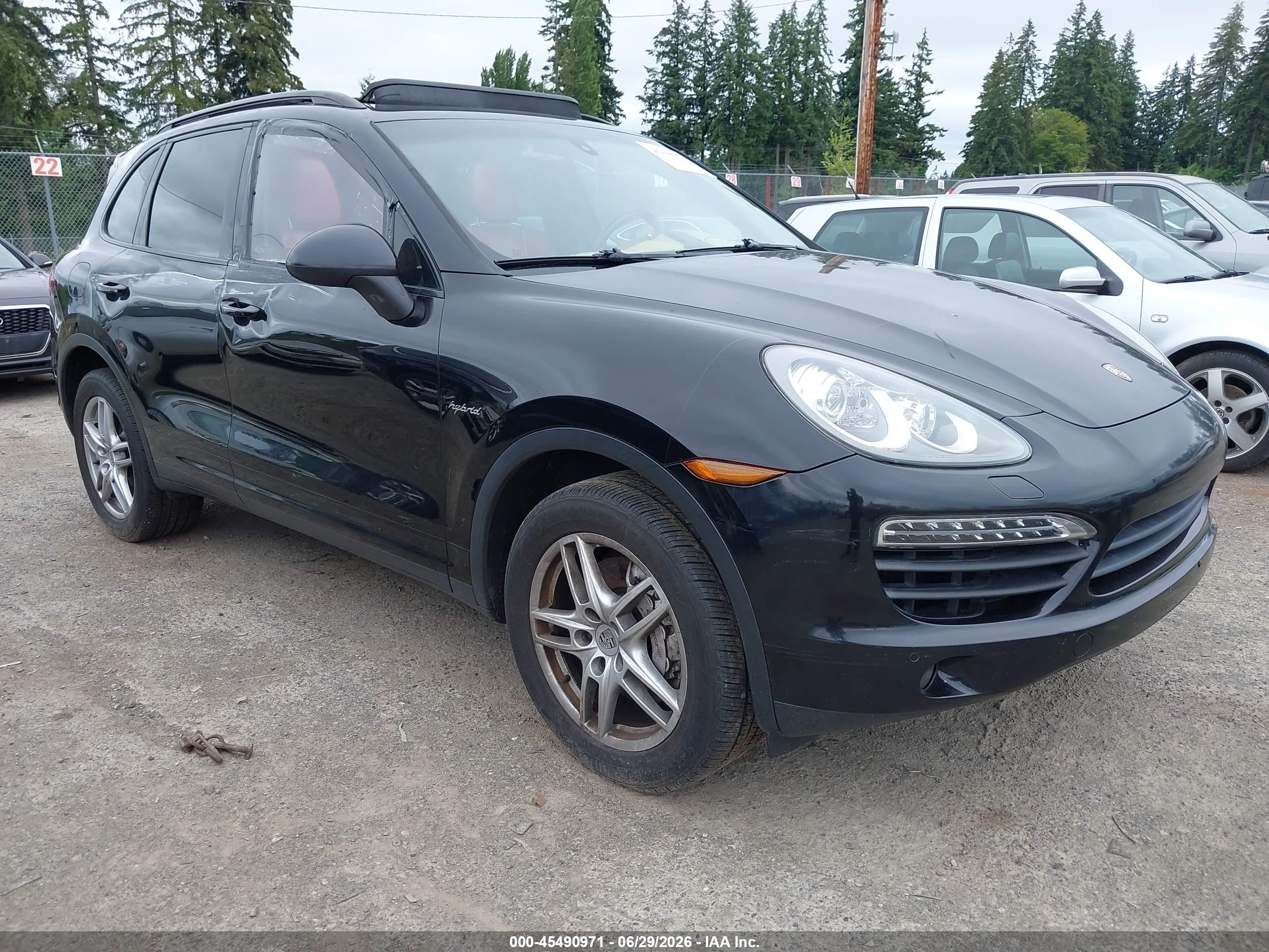 2012 Porsche Cayenne Hybrid S Black vin: WP1AE2A22CLA93865