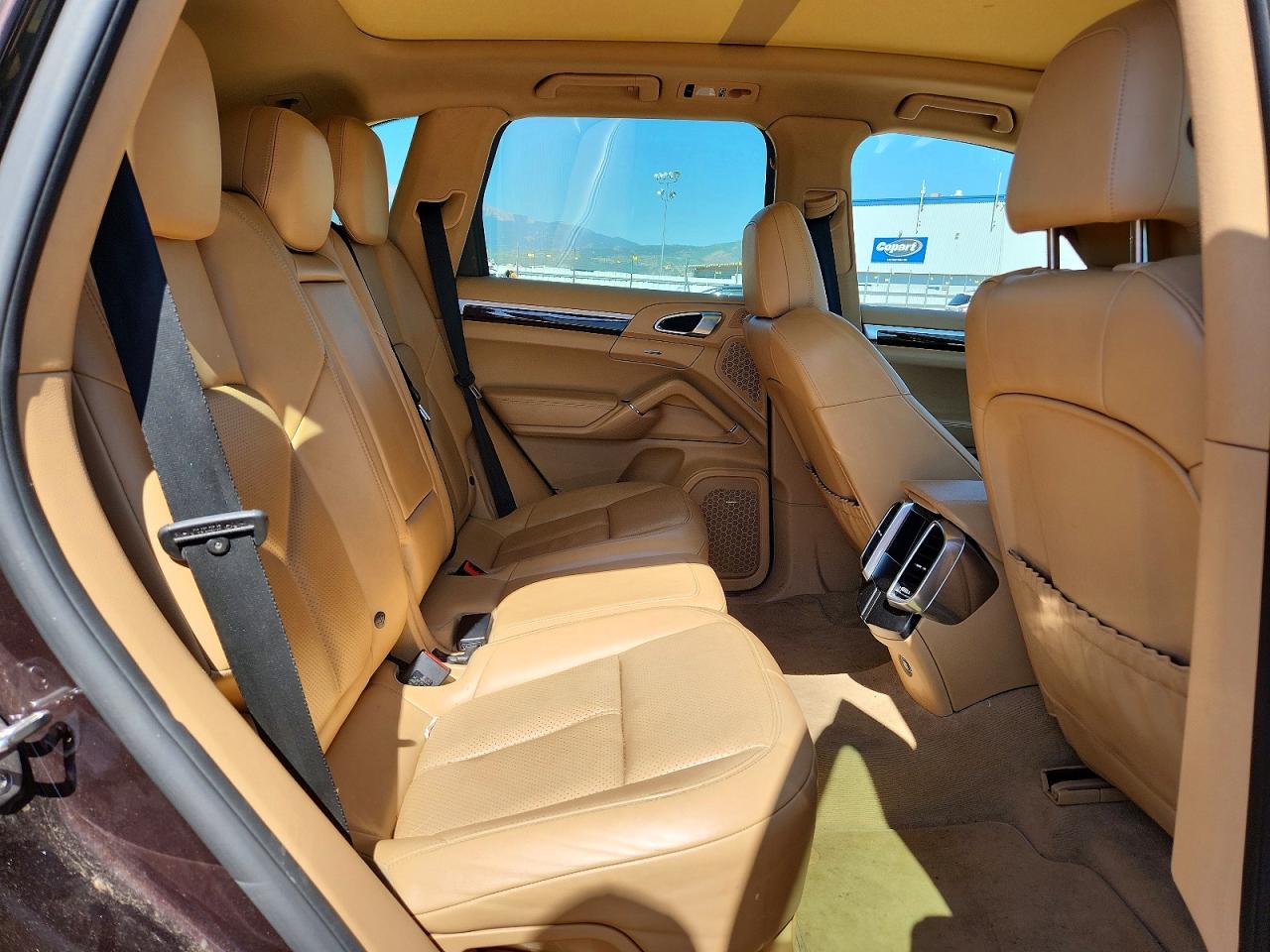 2014 Porsche Cayenne S Hybrid Burgundy vin: WP1AE2A22ELA51294