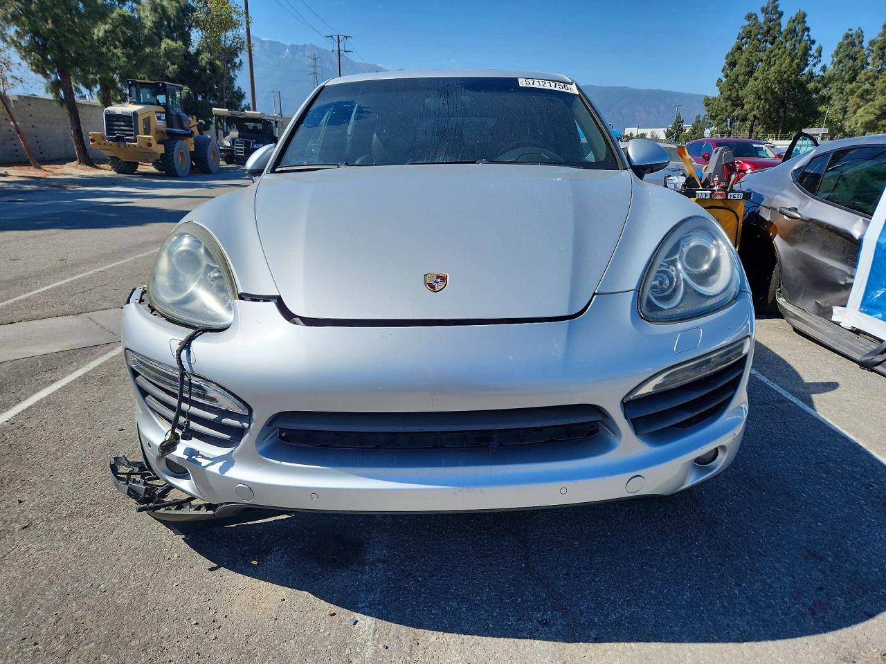 2012 Porsche Cayenne S Hybrid Silver vin: WP1AE2A25CLA93083