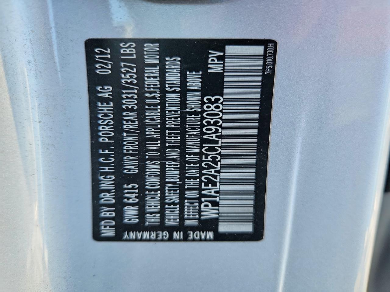 2012 Porsche Cayenne S Hybrid Silver vin: WP1AE2A25CLA93083