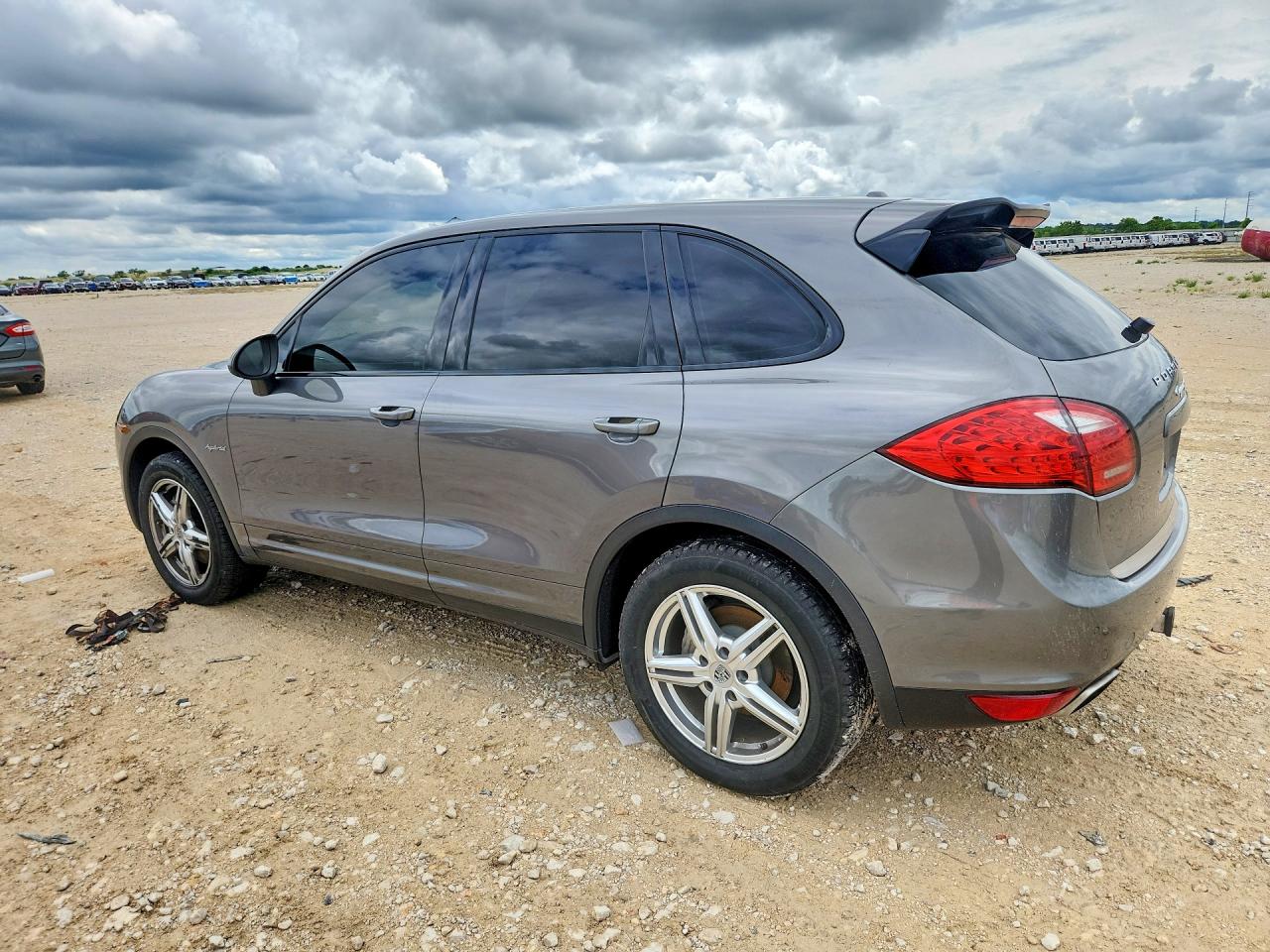 2014 Porsche Cayenne S Hybrid Gray vin: WP1AE2A25ELA50138