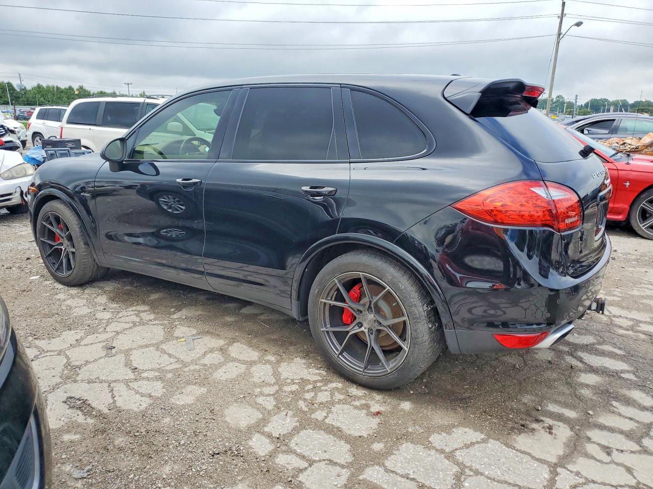 2014 Porsche Cayenne Black vin: WP1AF2A21ELA39828