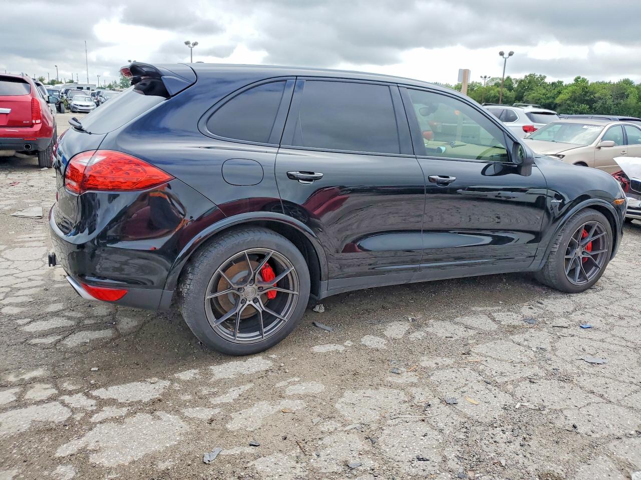 2014 Porsche Cayenne Black vin: WP1AF2A21ELA39828