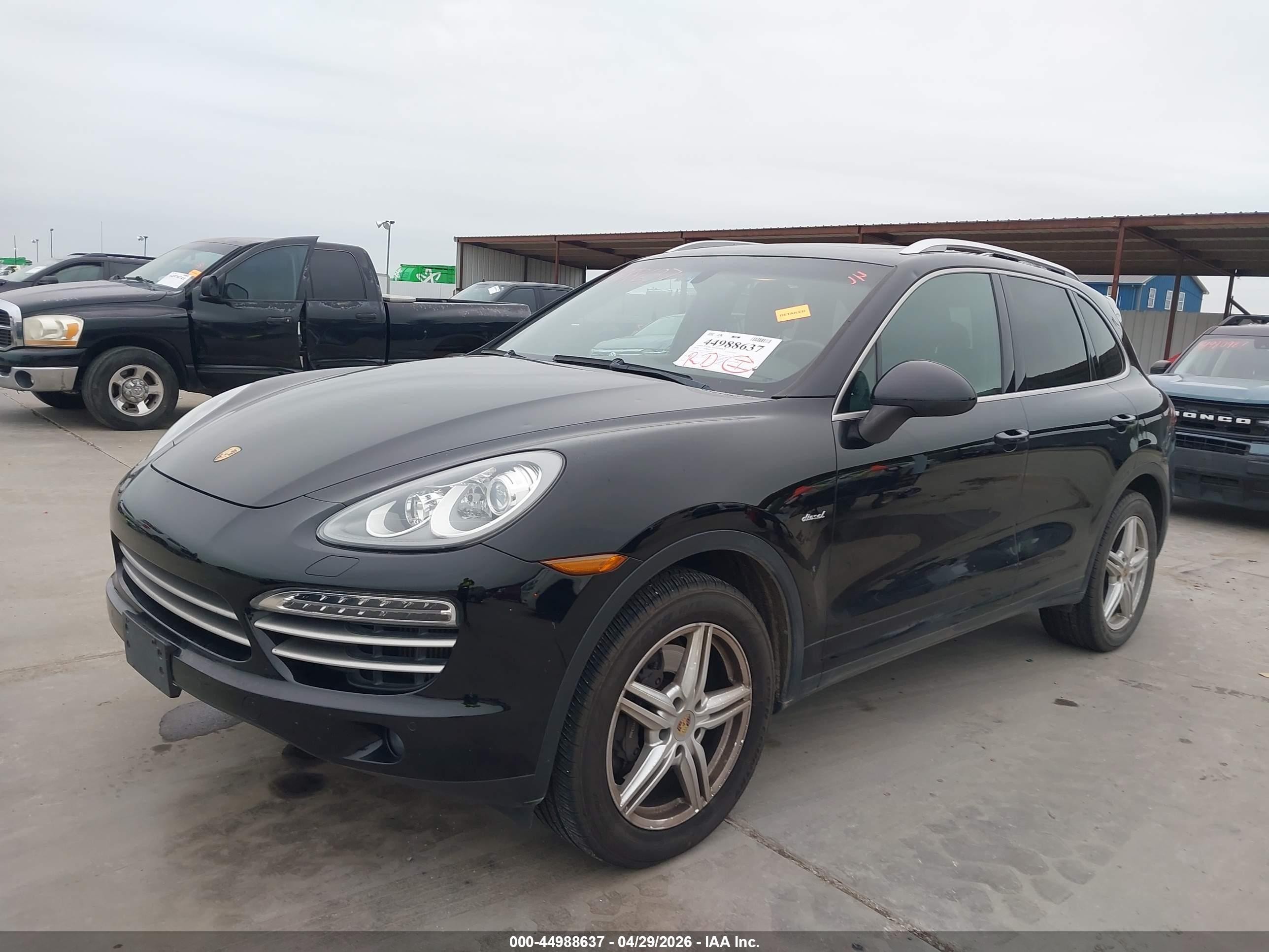 2014 Porsche Cayenne Diesel Platinum Edition Black vin: WP1AF2A21ELA45709