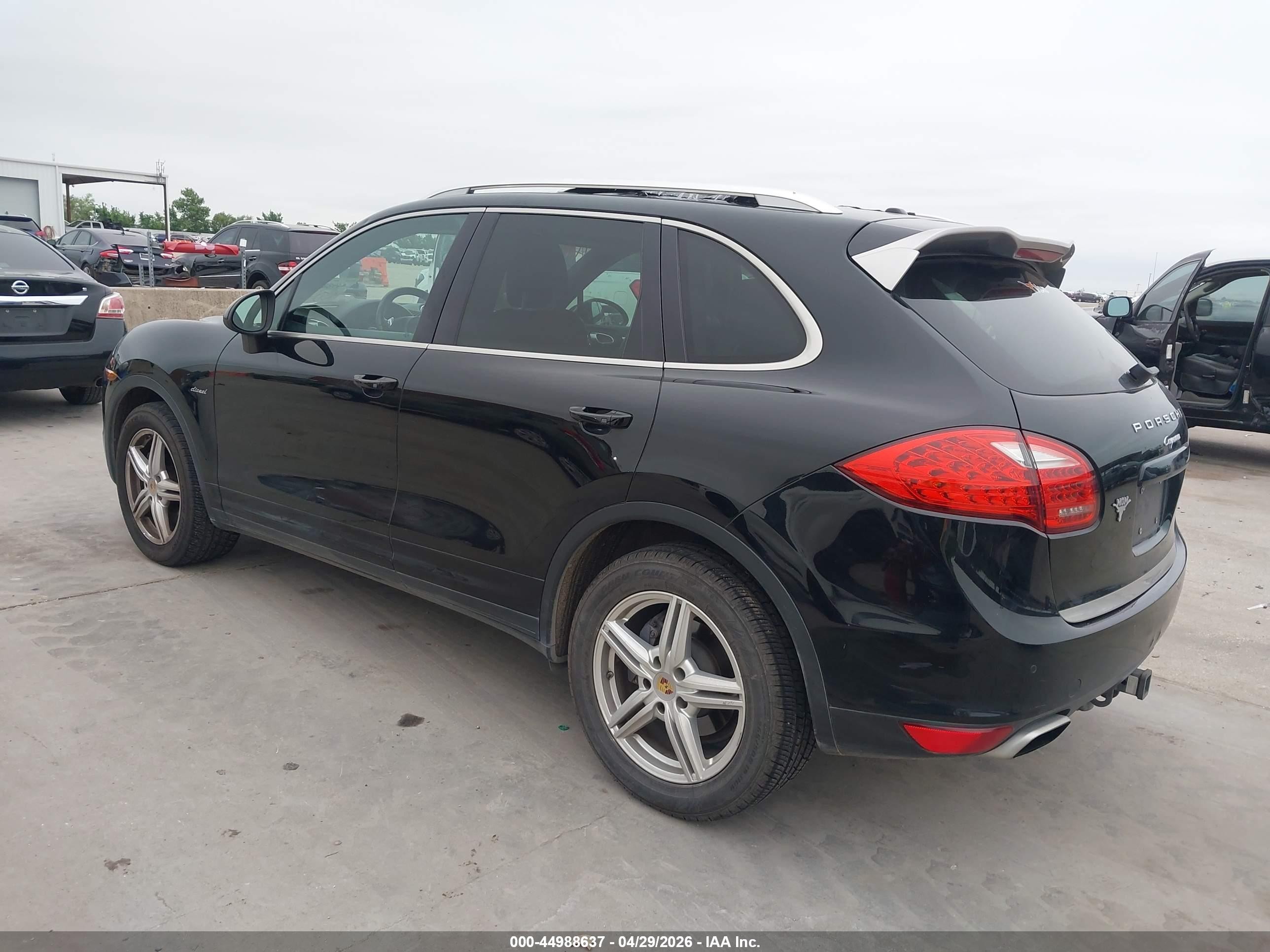 2014 Porsche Cayenne Diesel Platinum Edition Black vin: WP1AF2A21ELA45709