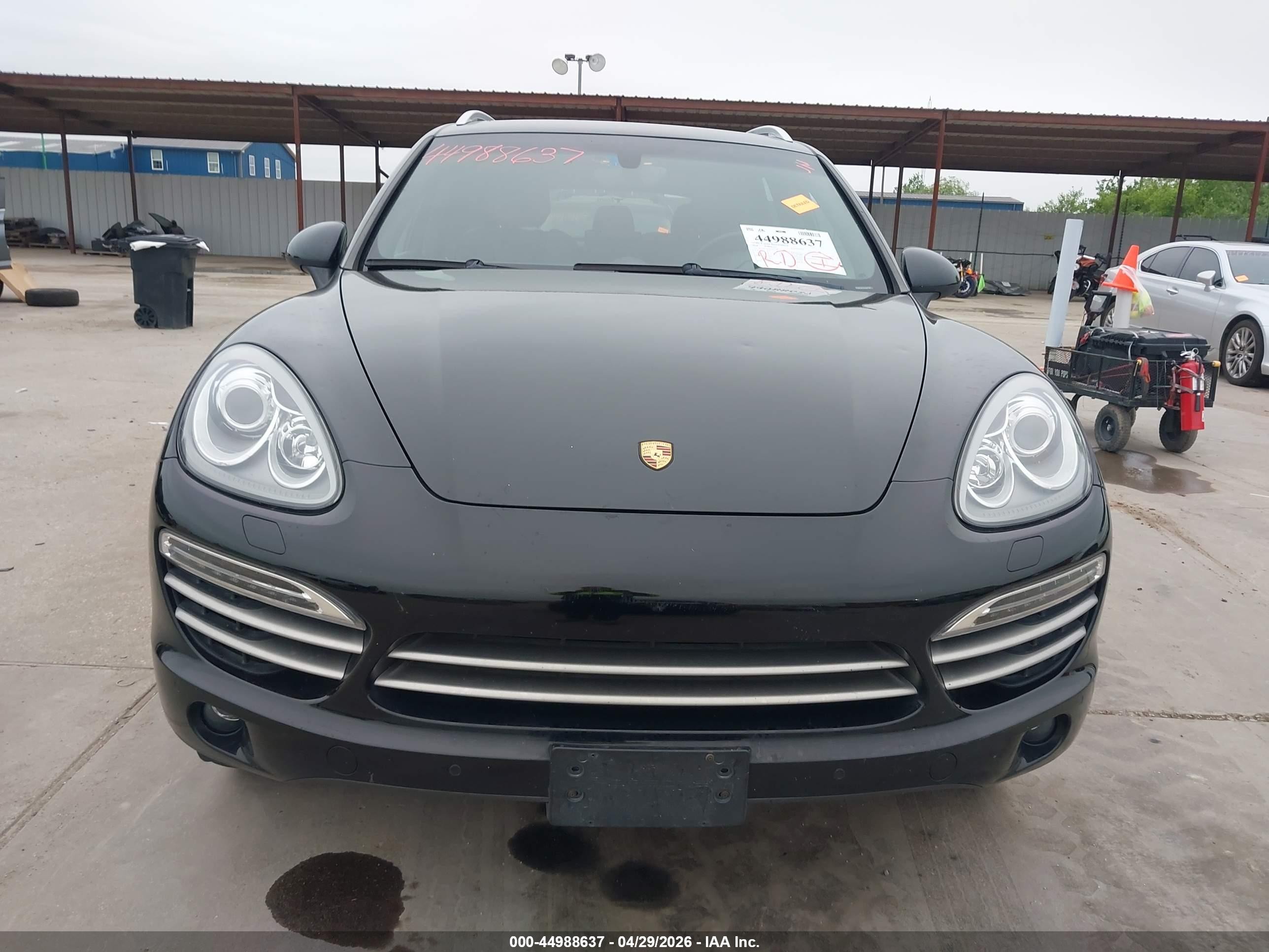2014 Porsche Cayenne Diesel Platinum Edition Black vin: WP1AF2A21ELA45709