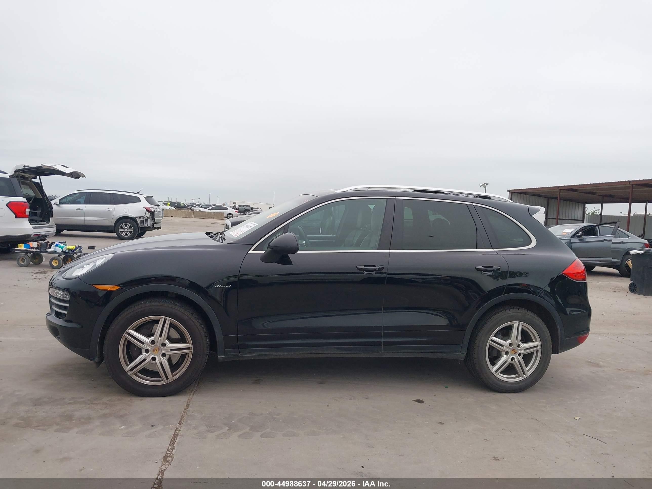 2014 Porsche Cayenne Diesel Platinum Edition Black vin: WP1AF2A21ELA45709