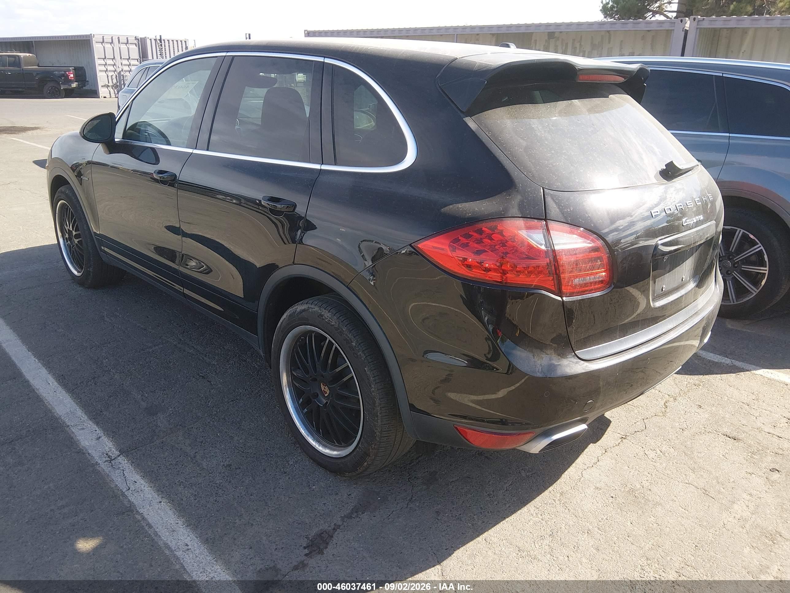 2014 Porsche Cayenne Diesel Черный vin: WP1AF2A22ELA39515