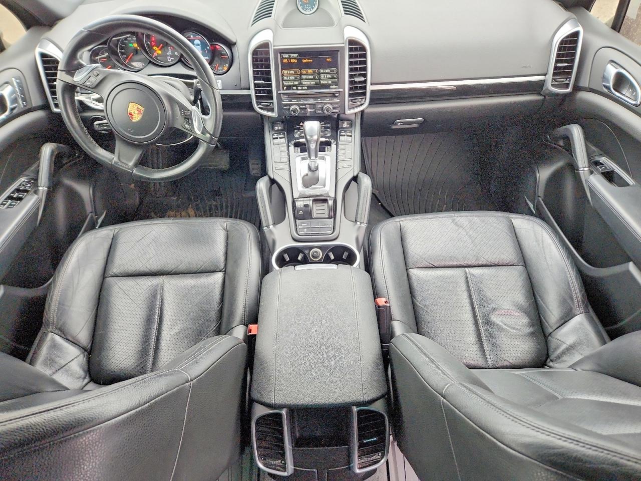 2014 Porsche Cayenne White vin: WP1AF2A24ELA32890