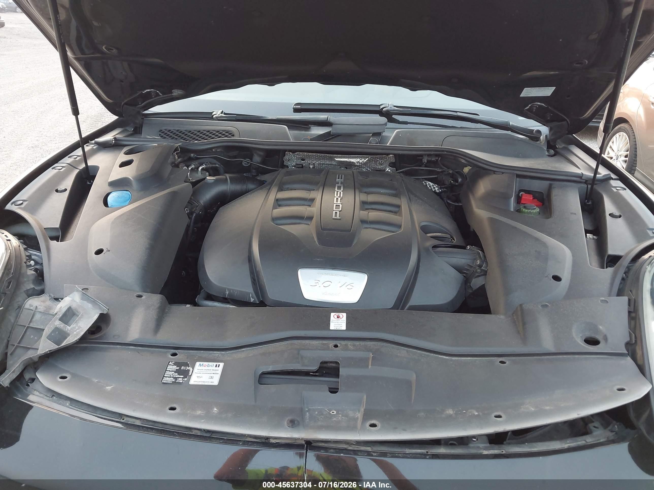 2015 Porsche Cayenne Diesel Черный vin: WP1AF2A24FLA40926