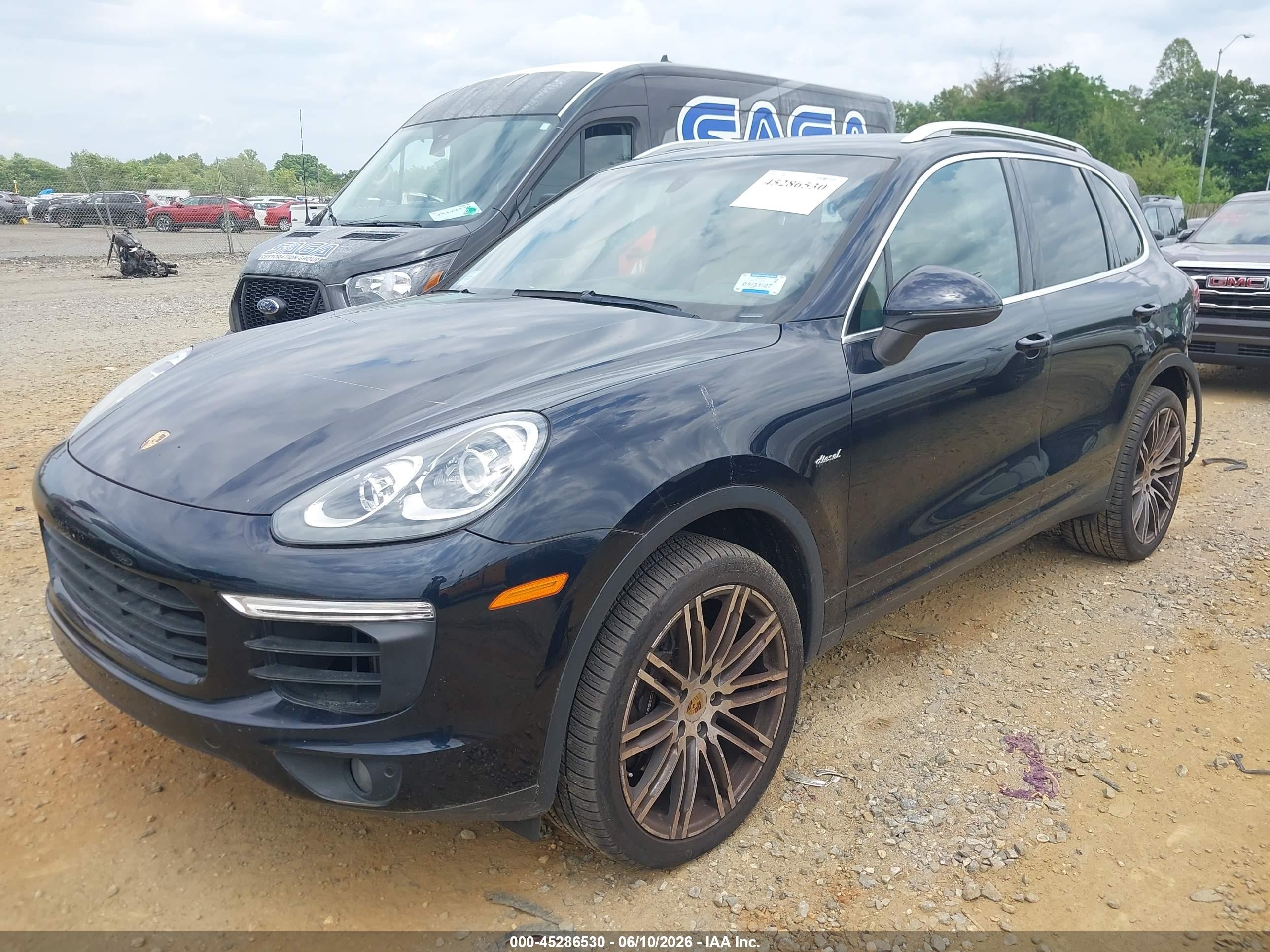 2015 Porsche Cayenne Diesel Black vin: WP1AF2A24FLA42370