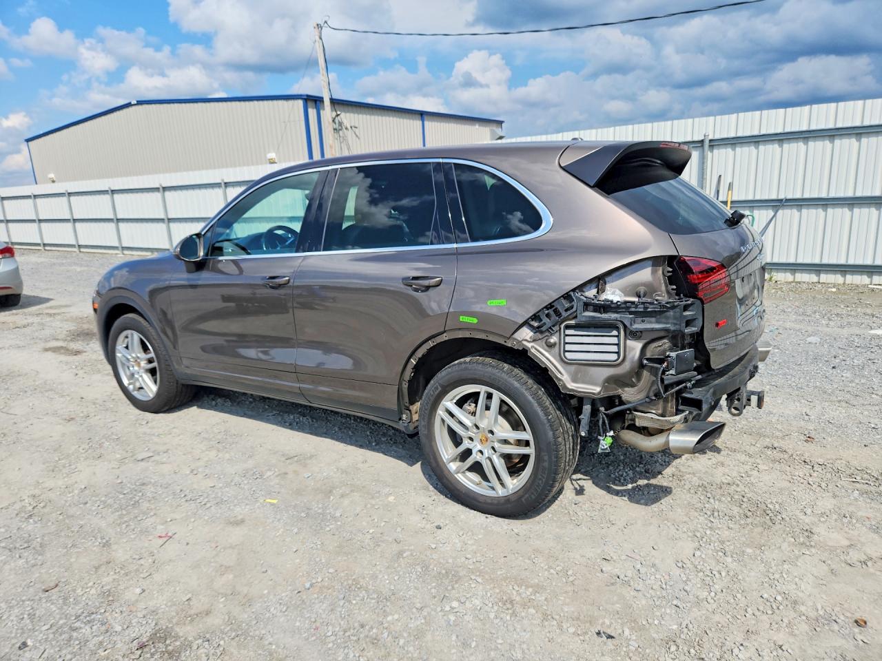 2015 Porsche Cayenne Серебряный vin: WP1AF2A25FLA31488