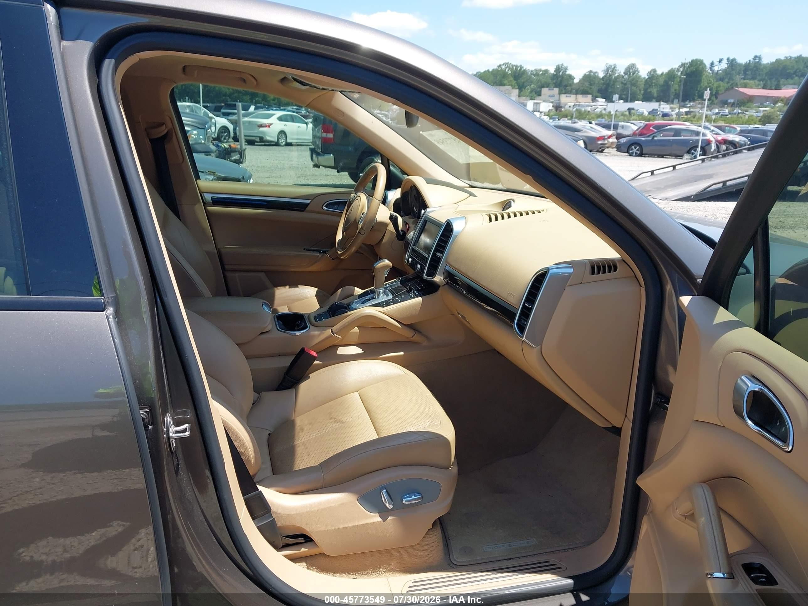 2014 Porsche Cayenne Diesel/diesel Platinum Edition Gray vin: WP1AF2A27ELA32088