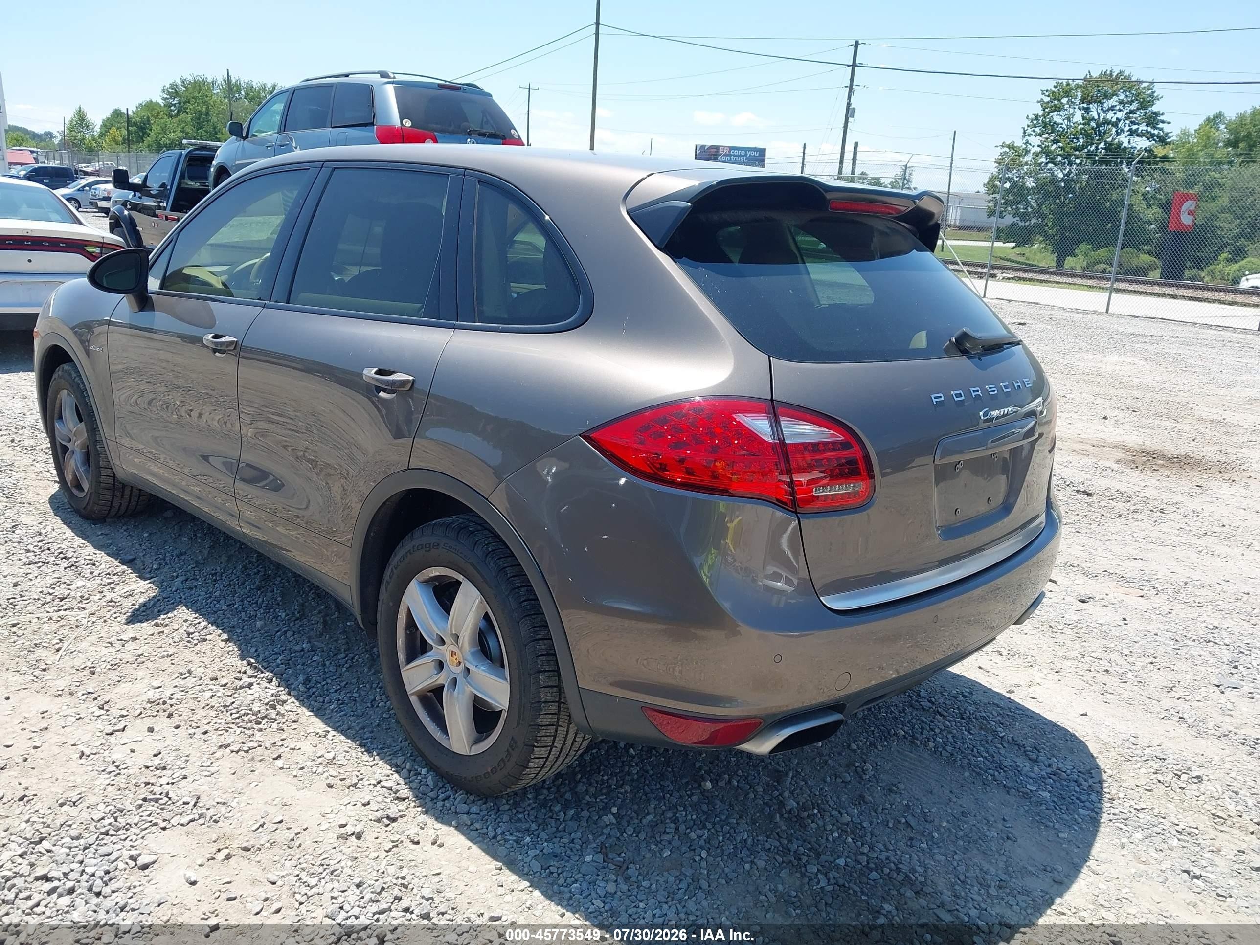 2014 Porsche Cayenne Diesel/diesel Platinum Edition Gray vin: WP1AF2A27ELA32088