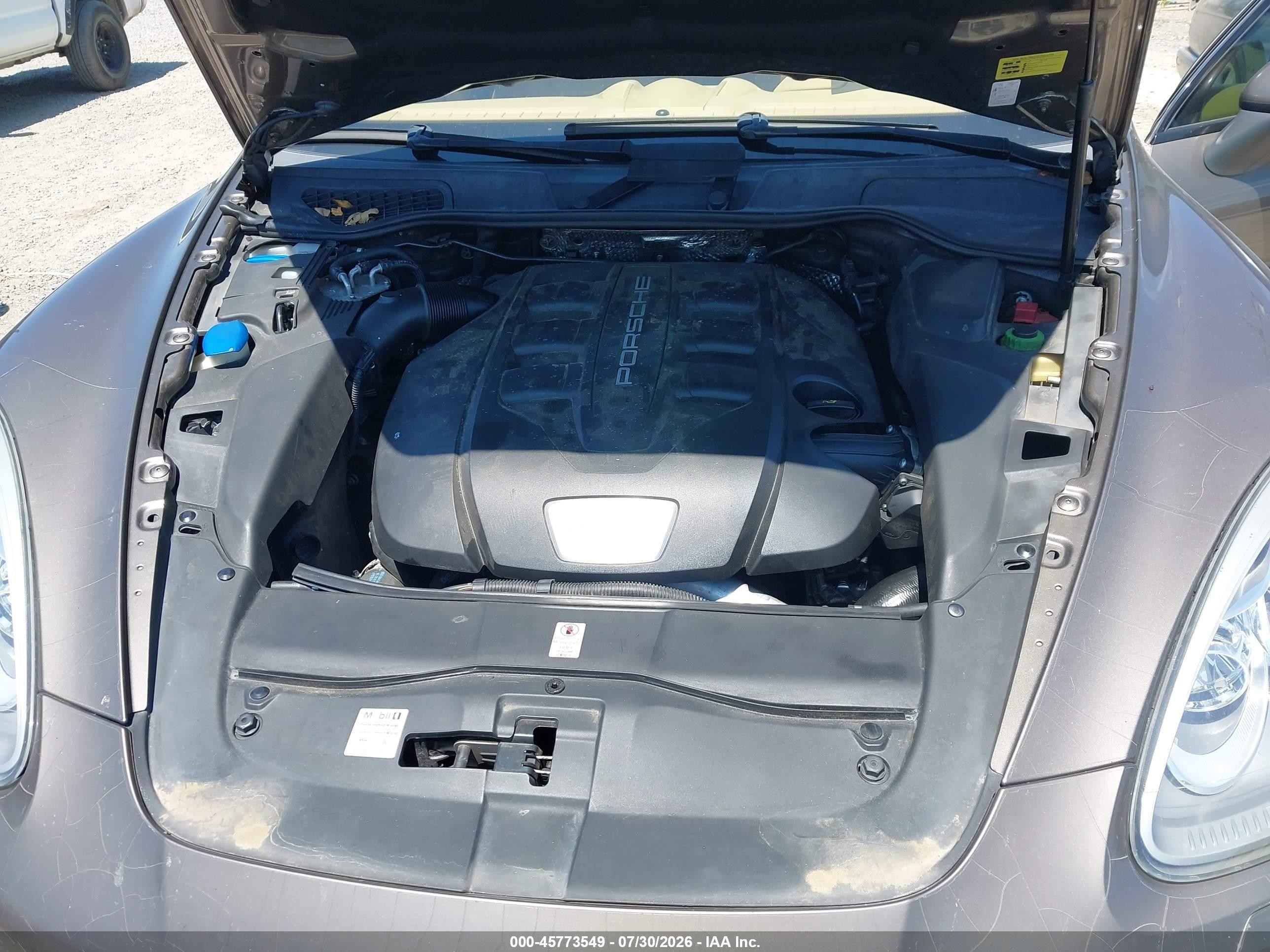 2014 Porsche Cayenne Diesel/diesel Platinum Edition Gray vin: WP1AF2A27ELA32088
