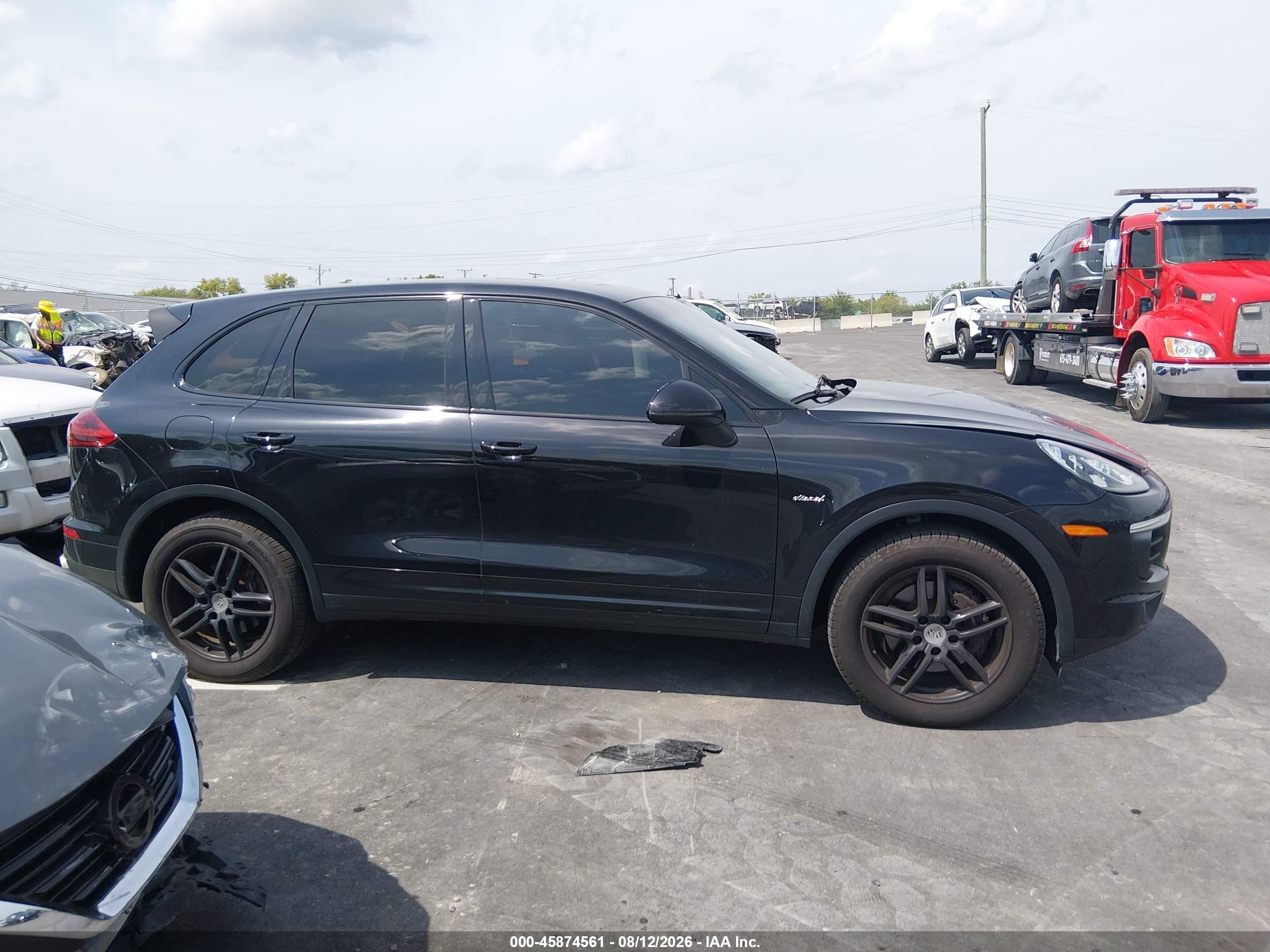 2015 Porsche Cayenne Diesel Black vin: WP1AF2A27FLA30651