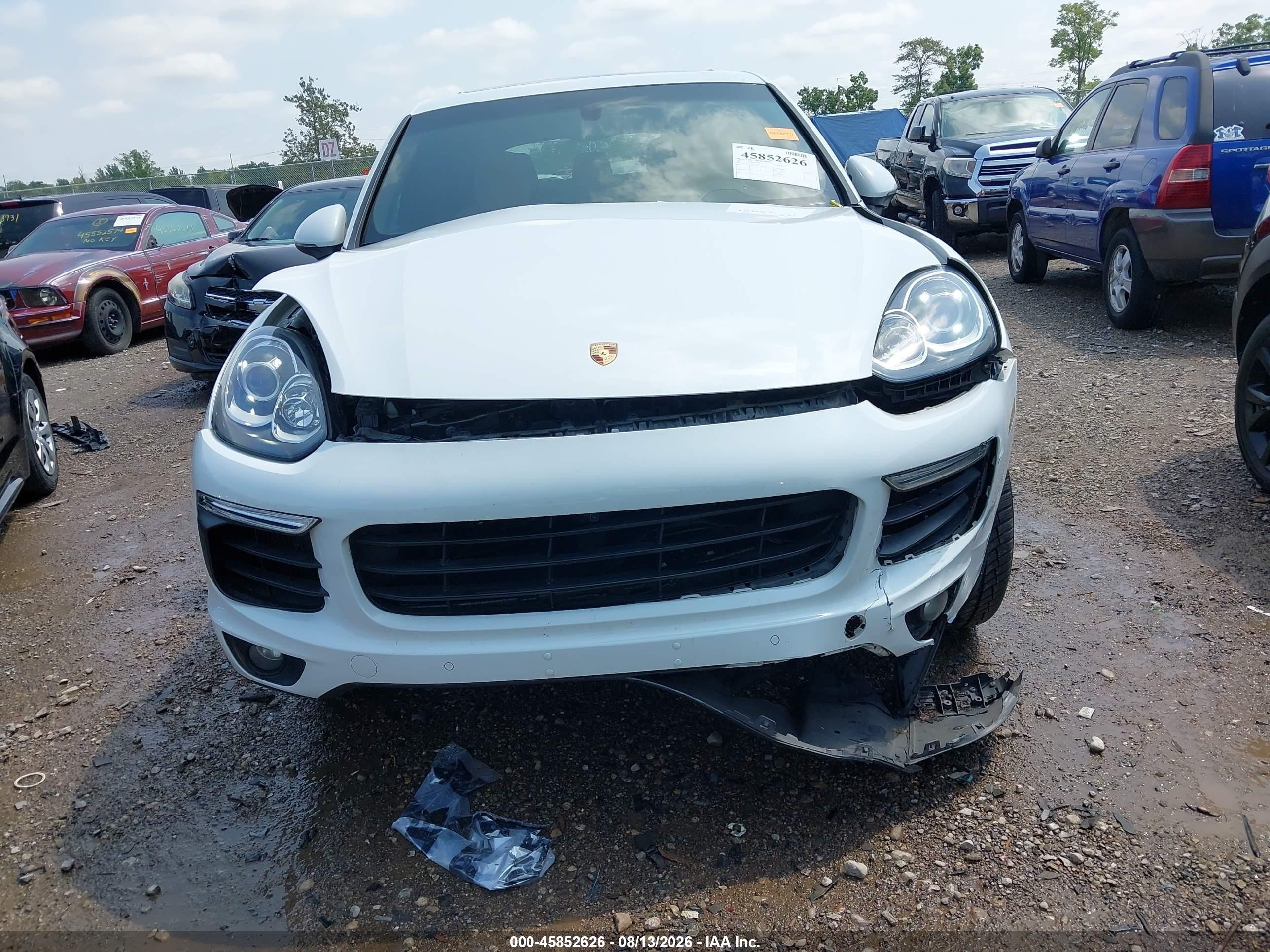 2015 Porsche Cayenne Diesel White vin: WP1AF2A28FLA33302